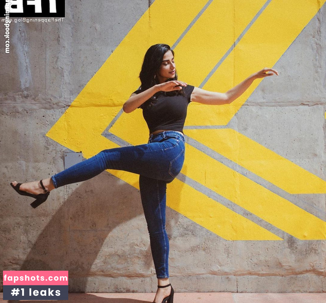 Meenakshii Chaudhary