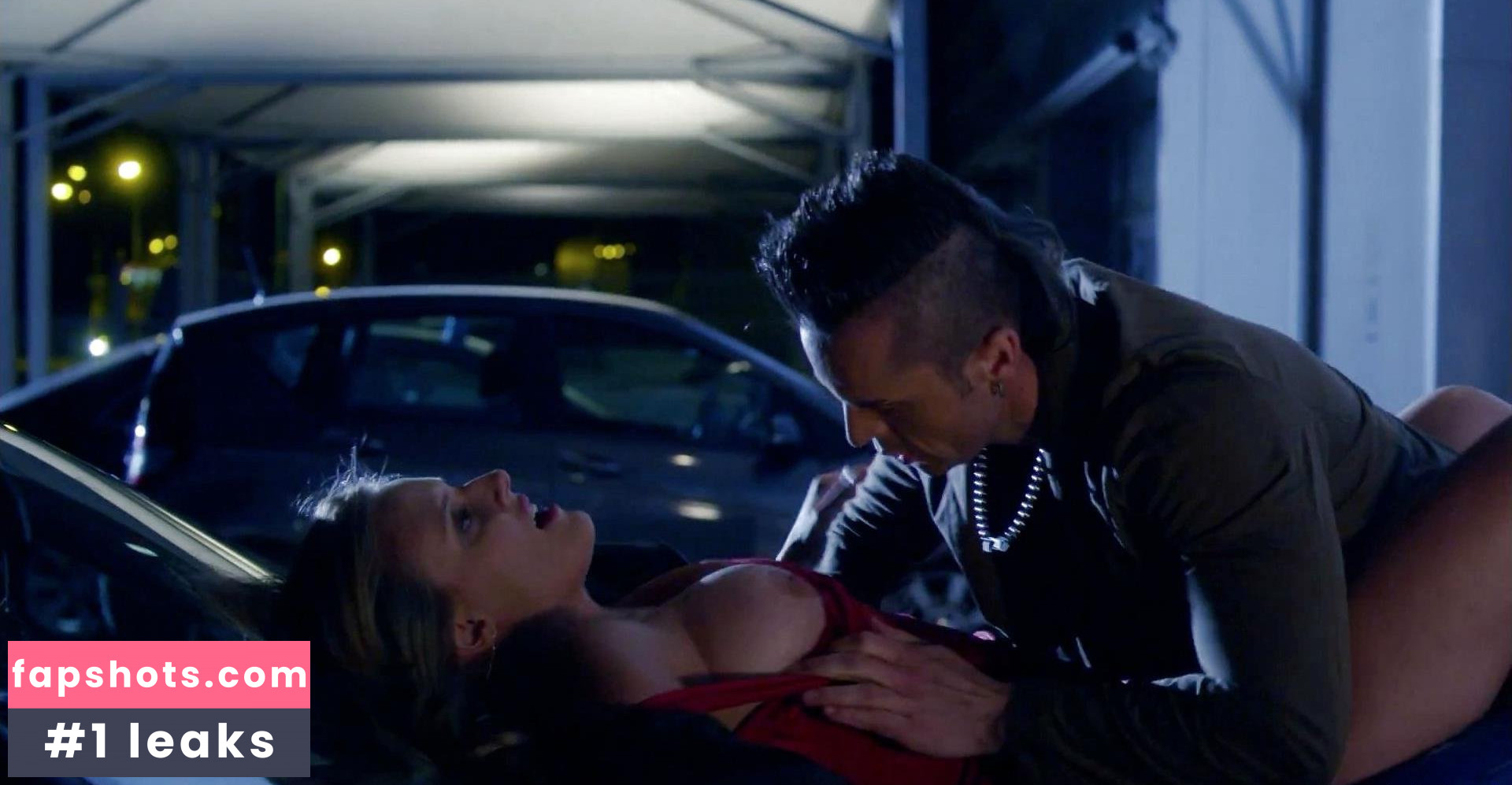 Meg Barrick gallery photo #24