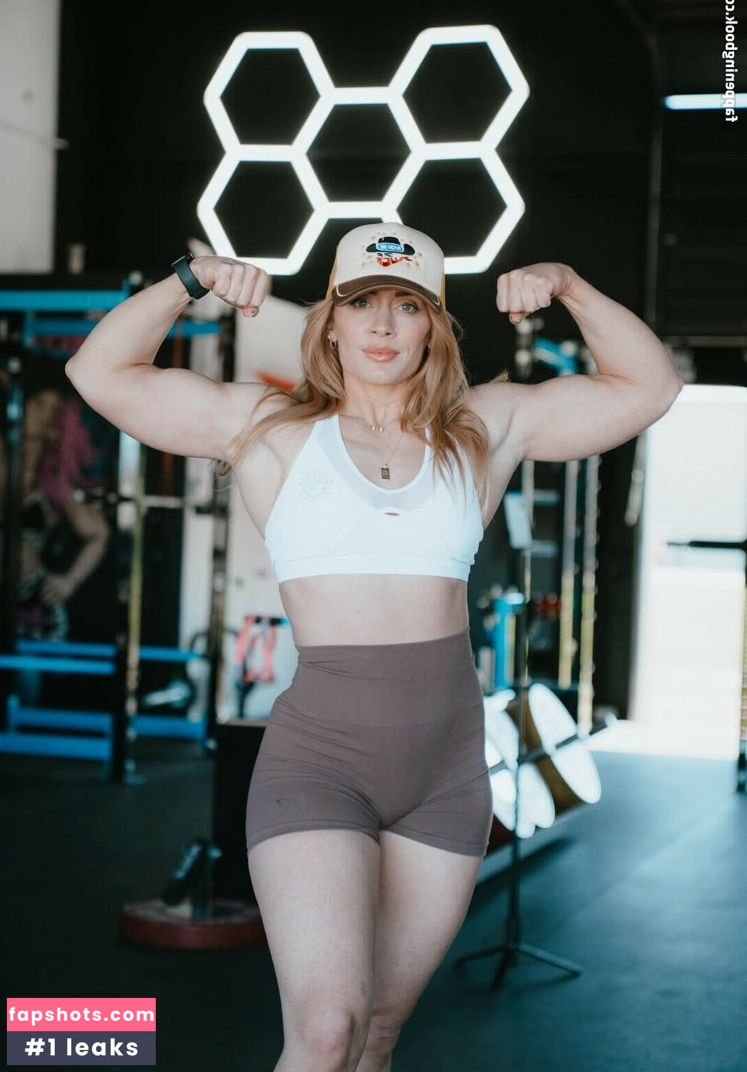 Meg Gallagher gallery photo #25