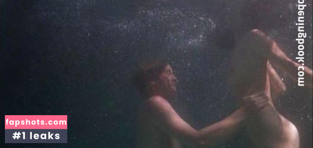 Meg Tilly gallery photo #16