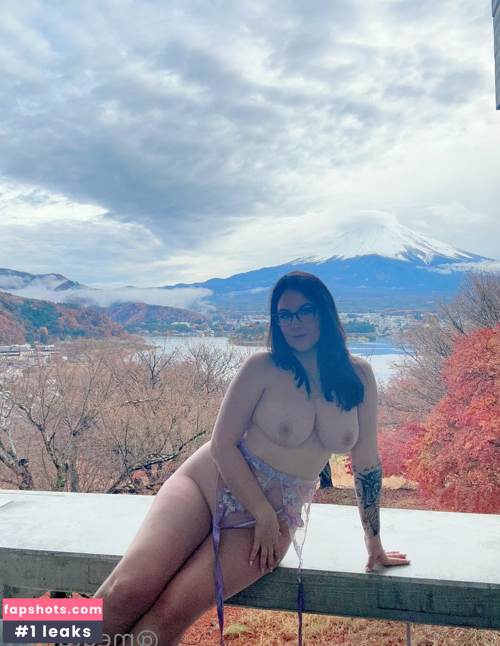 Meg Turney gallery photo #1458
