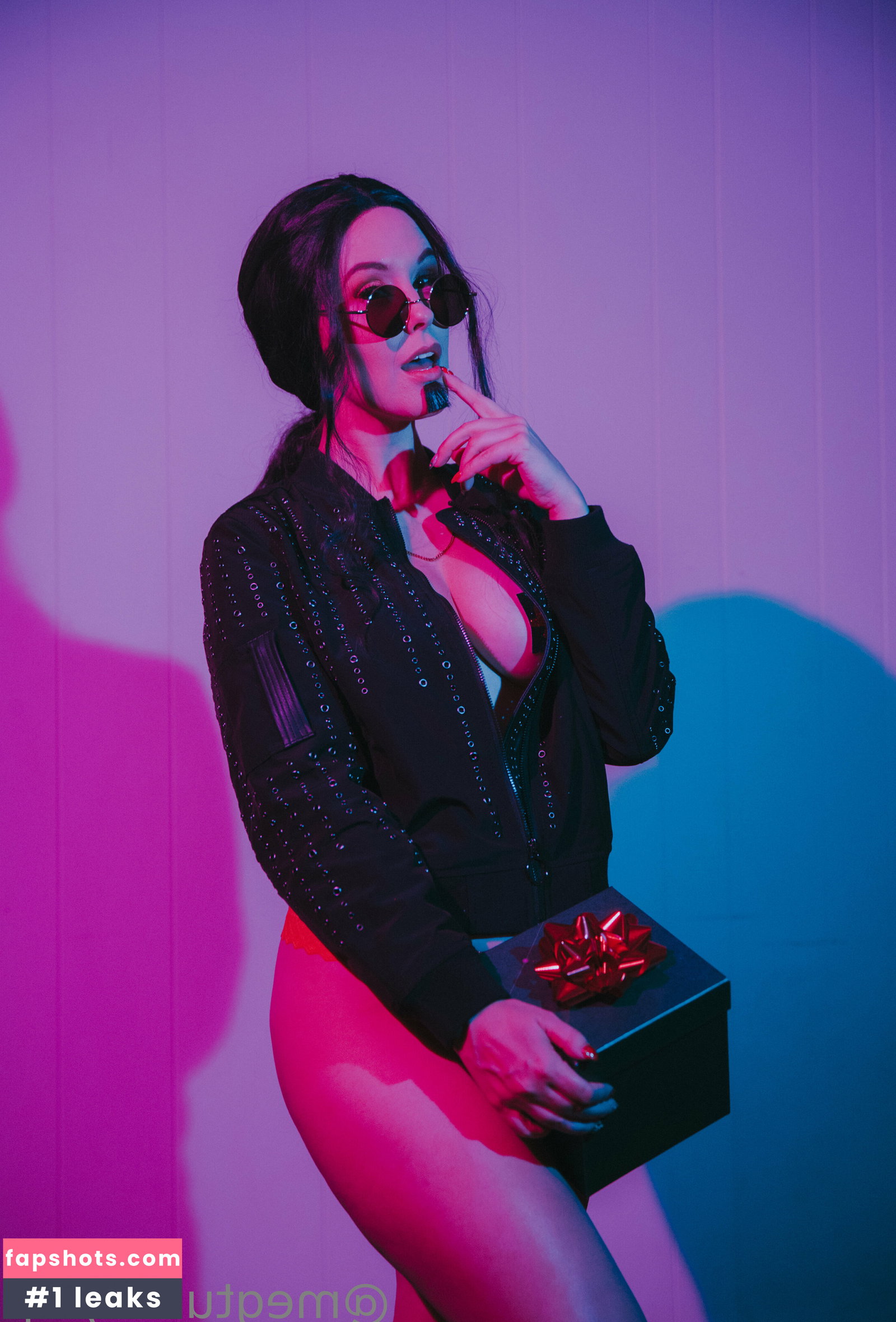 Meg Turney gallery photo #648
