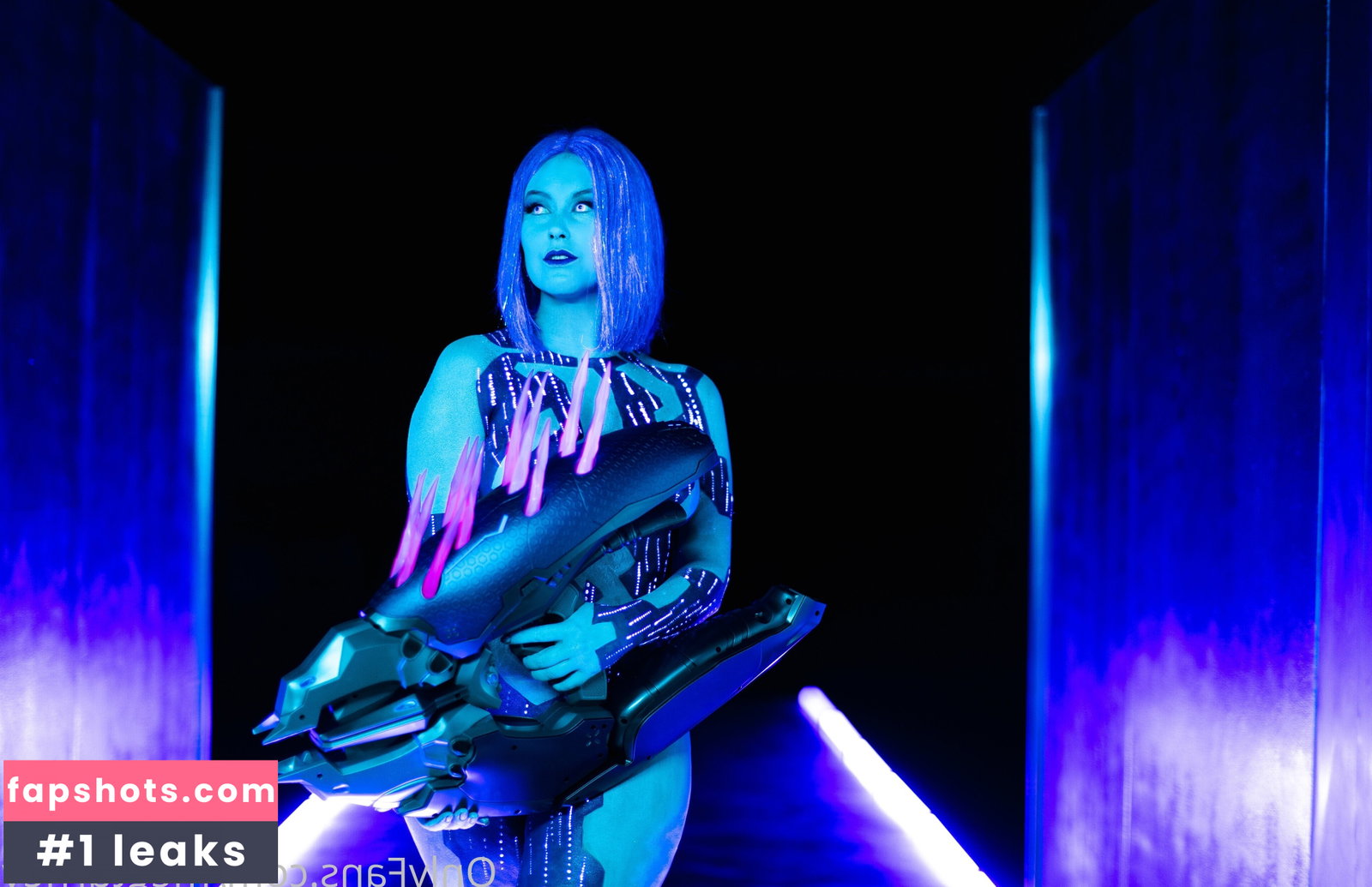 Meg Turney gallery photo #1054