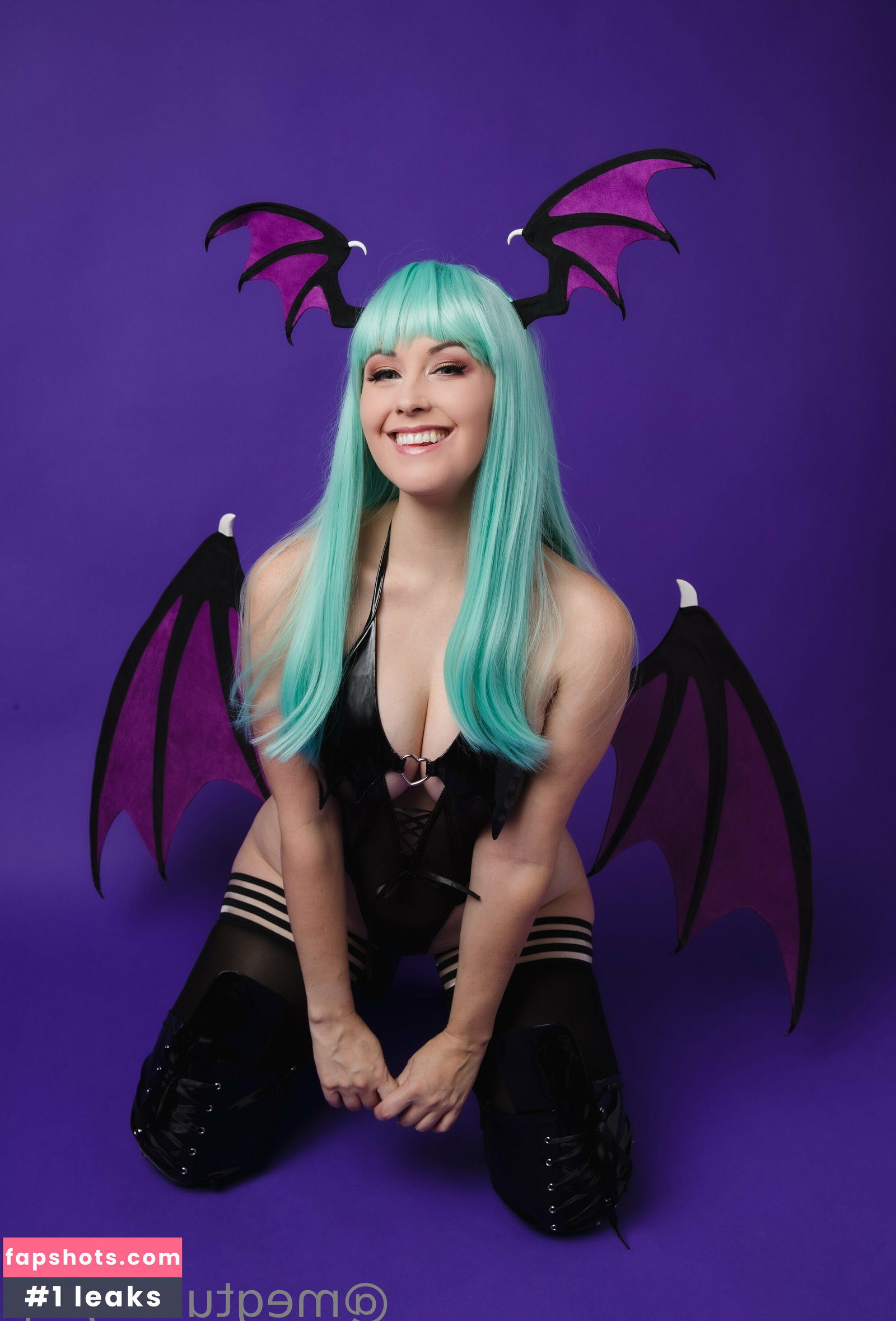 Meg Turney gallery photo #406