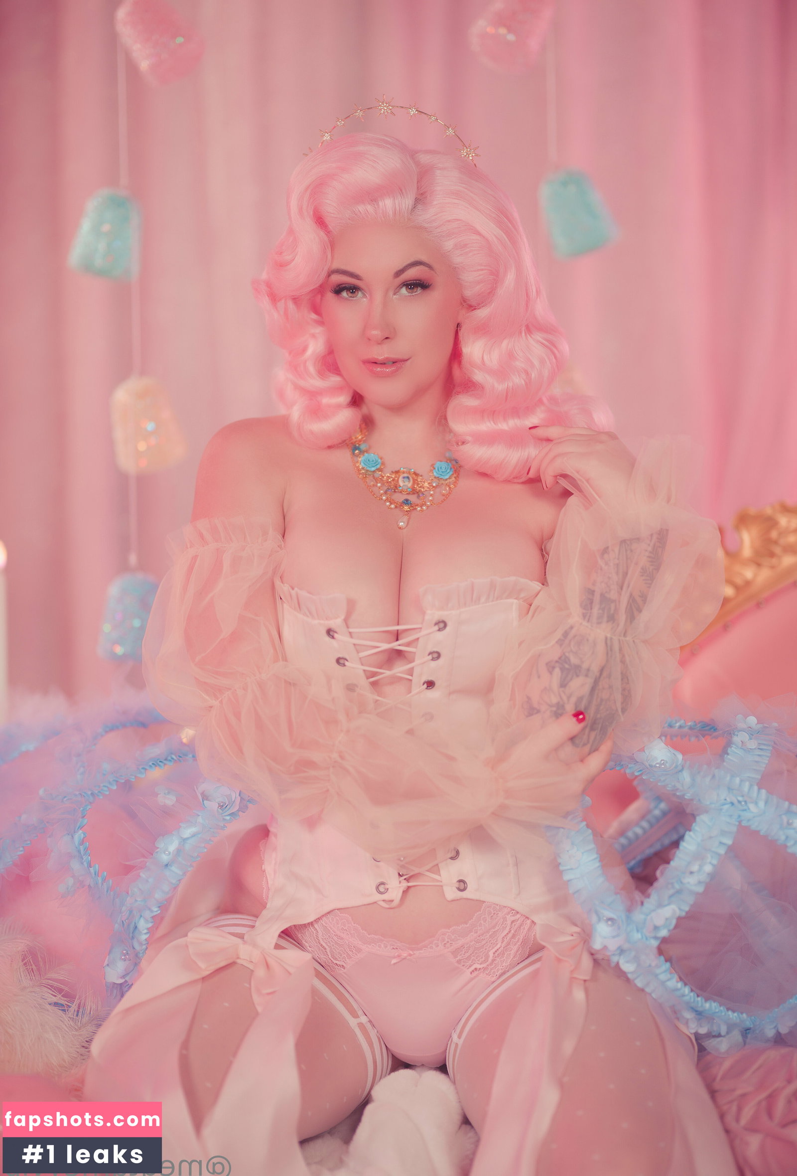 Meg Turney gallery photo #1205