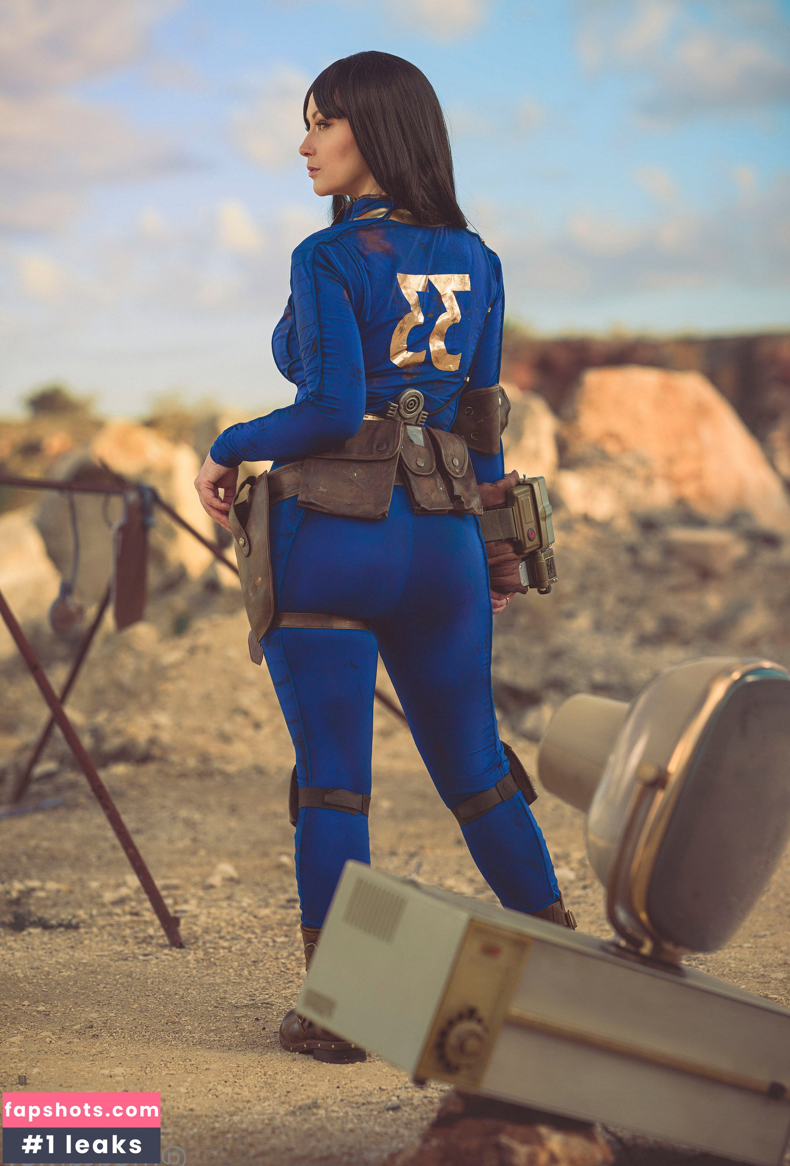 Meg Turney gallery photo #874
