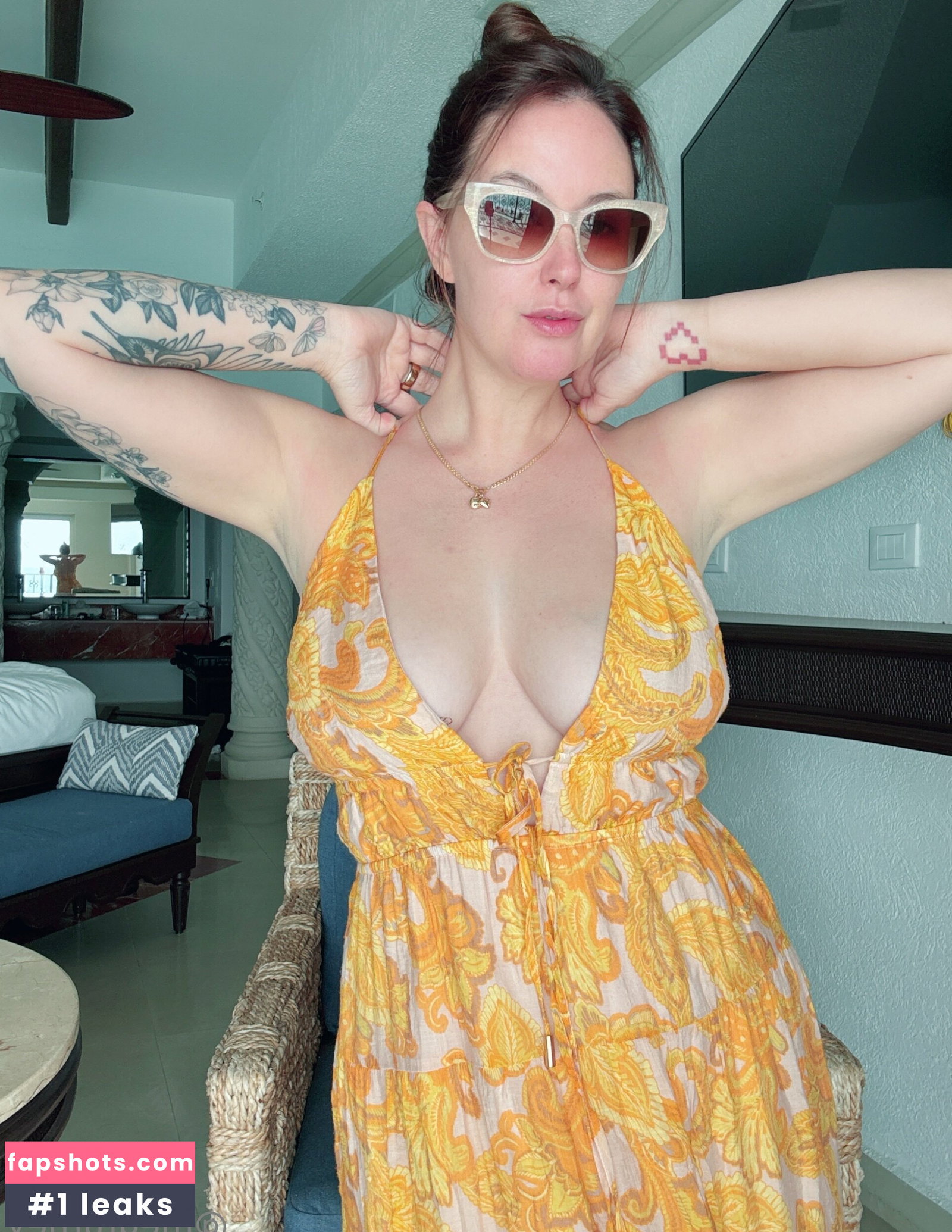 Meg Turney gallery photo #1114