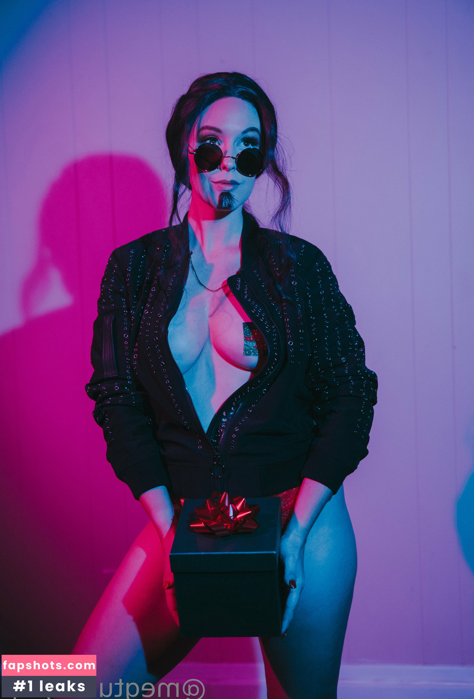 Meg Turney gallery photo #1215