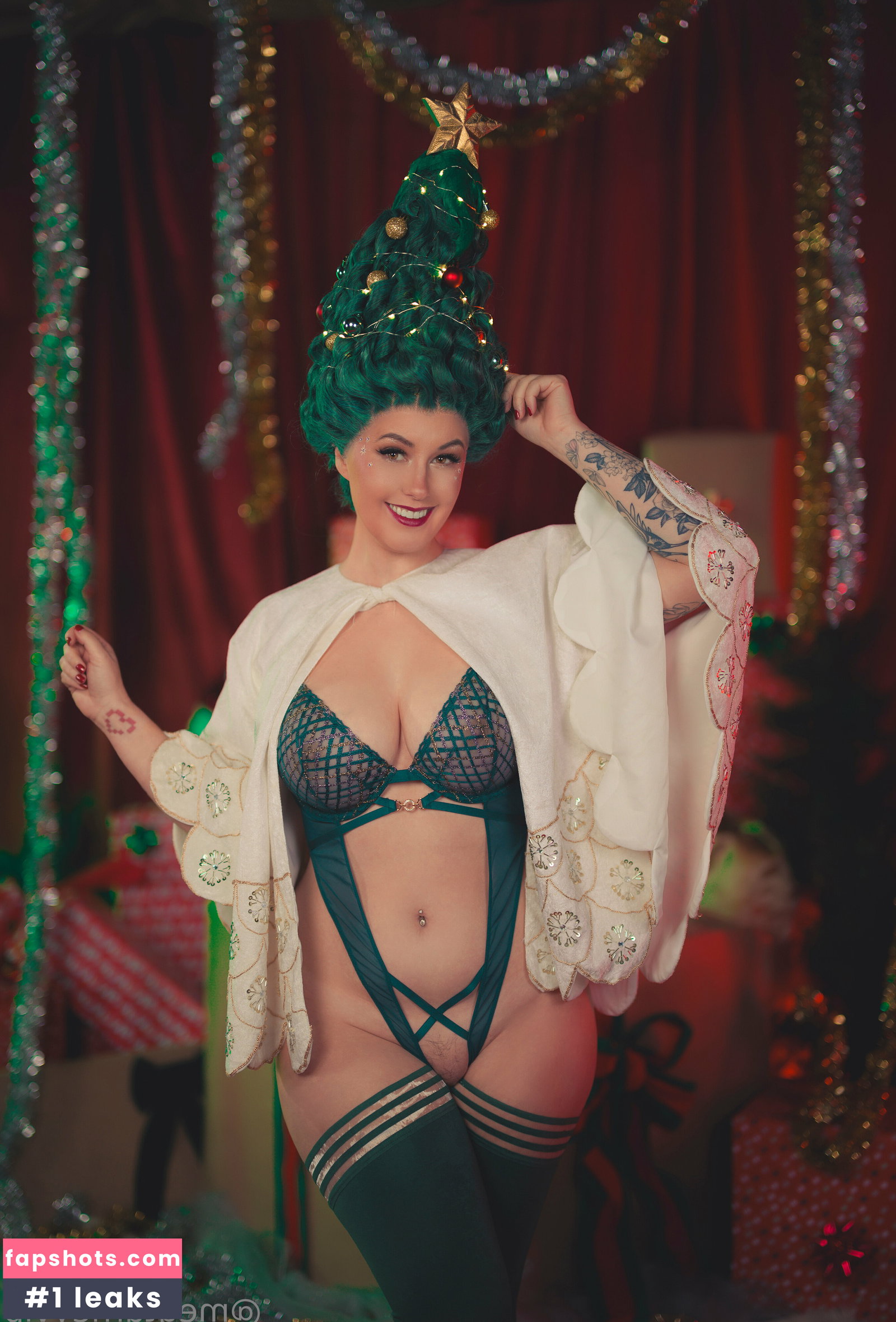 Meg Turney gallery photo #437