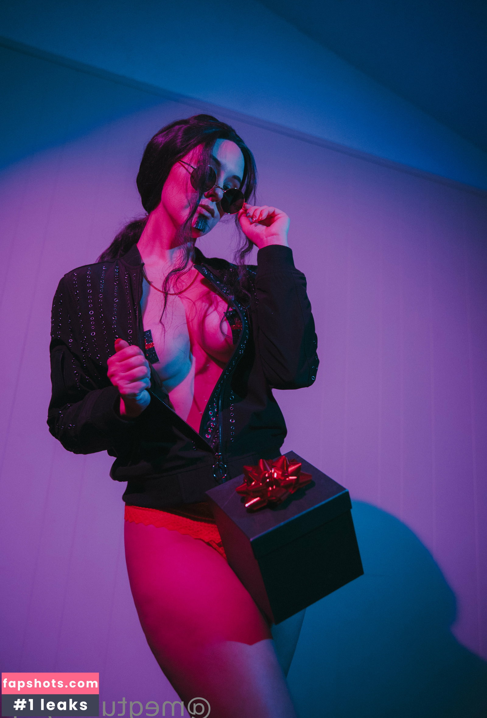 Meg Turney gallery photo #549