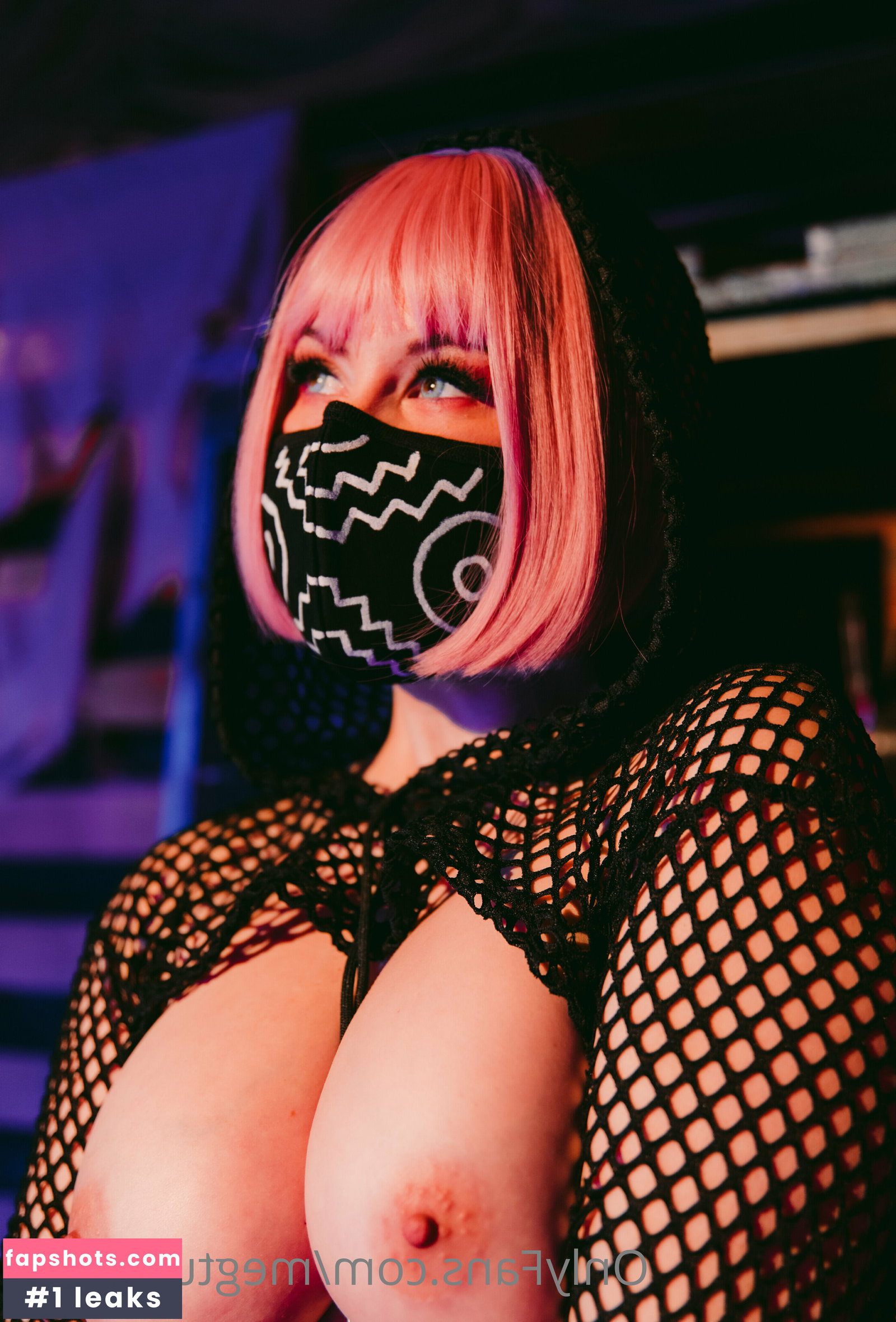 Meg Turney gallery photo #547