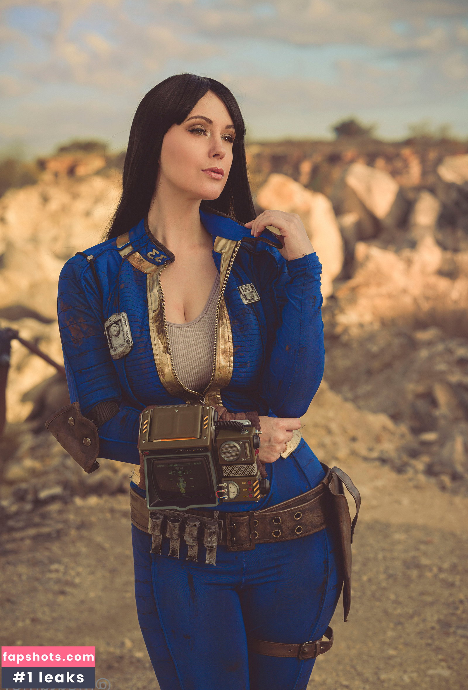 Meg Turney gallery photo #928