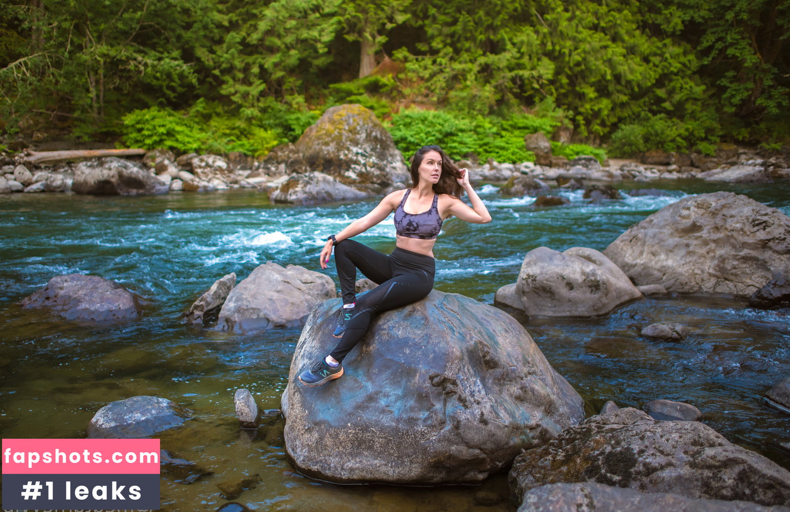 Meg Turney gallery photo #3716