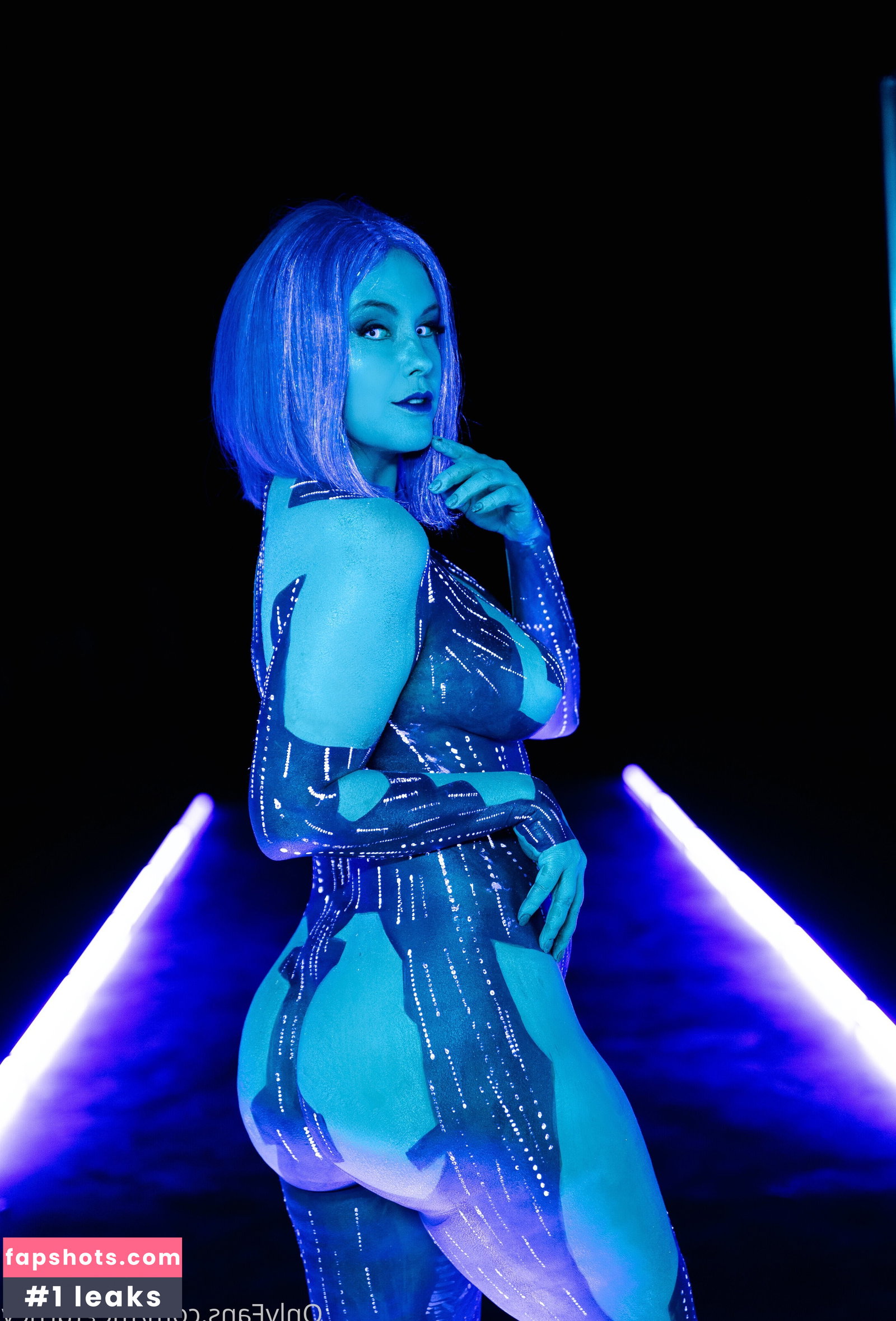 Meg Turney gallery photo #3339