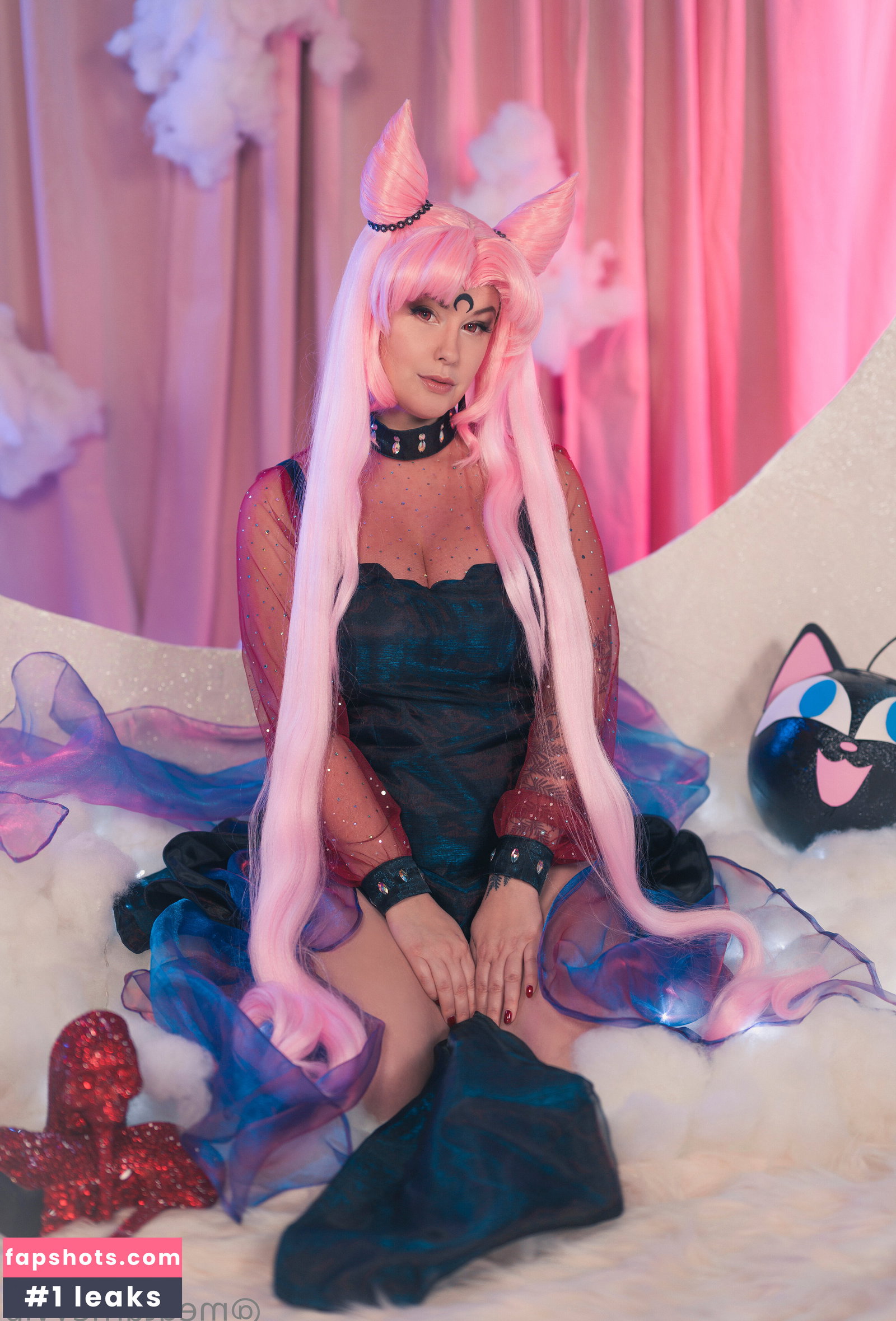 Meg Turney gallery photo #1999