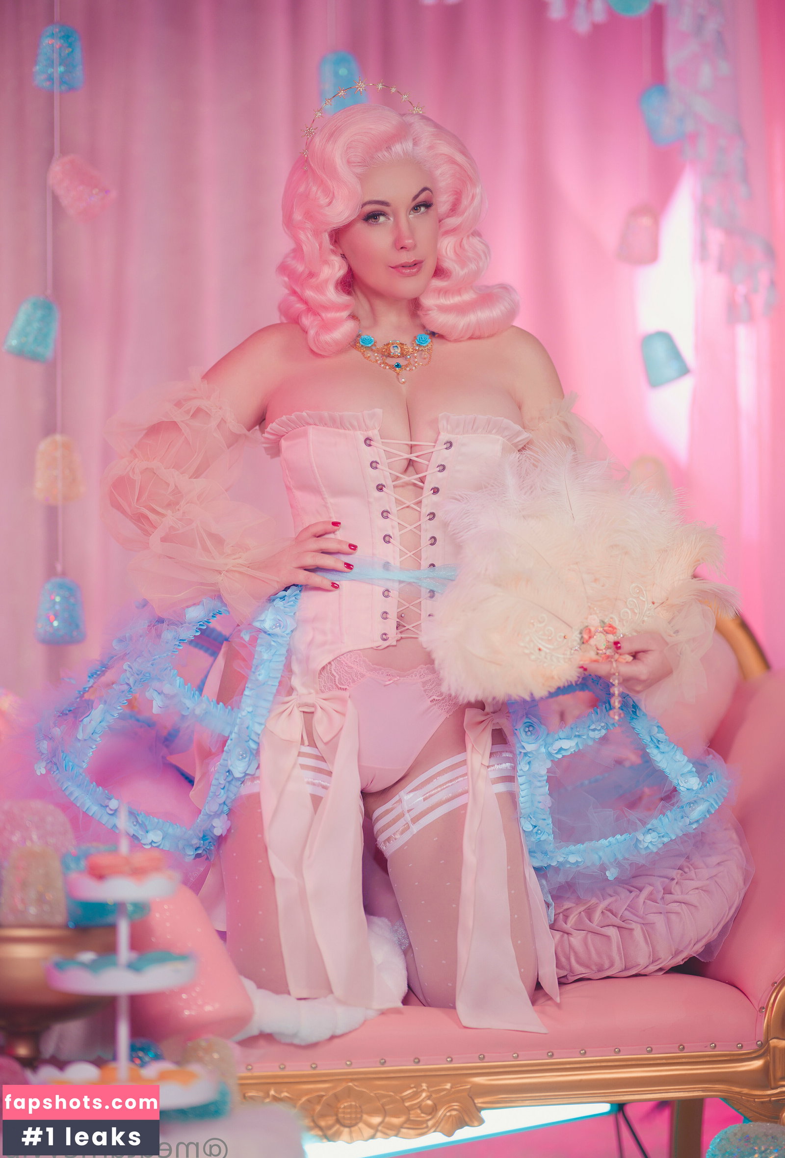 Meg Turney gallery photo #4557