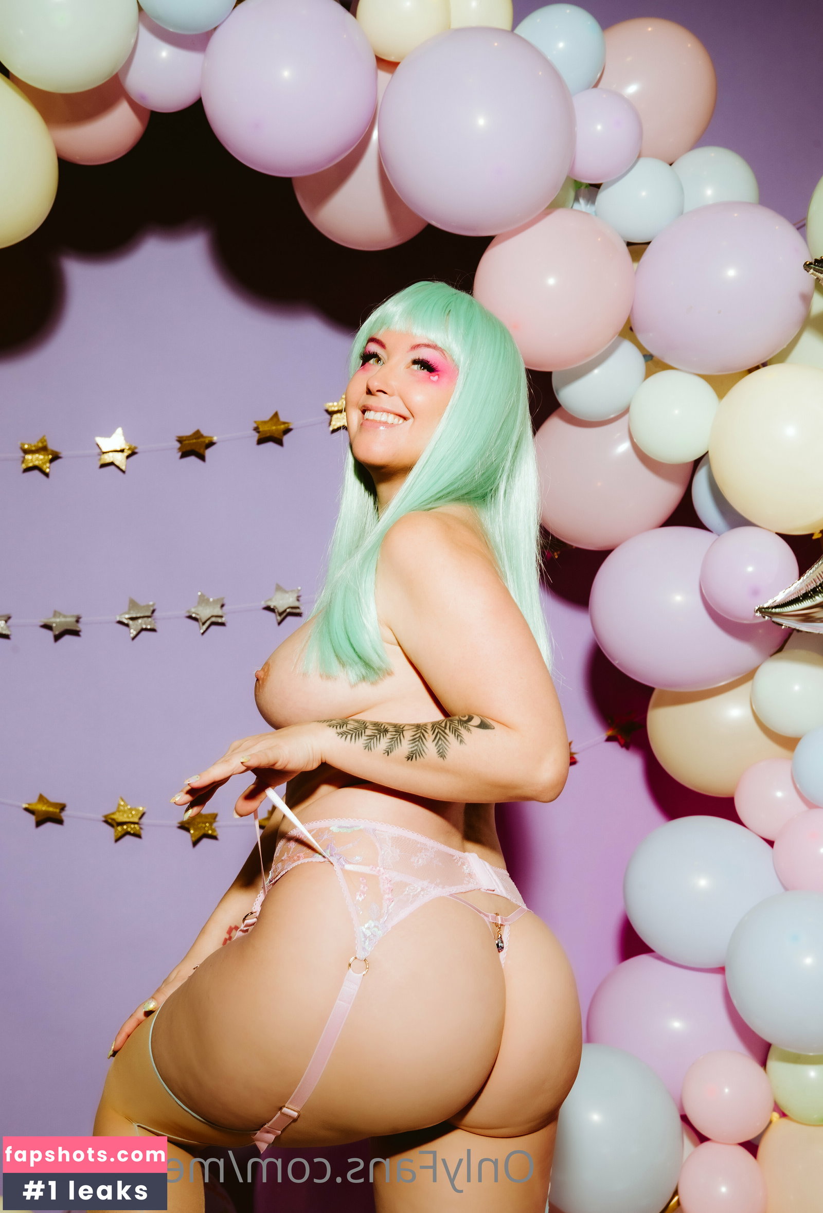 Meg Turney gallery photo #2872
