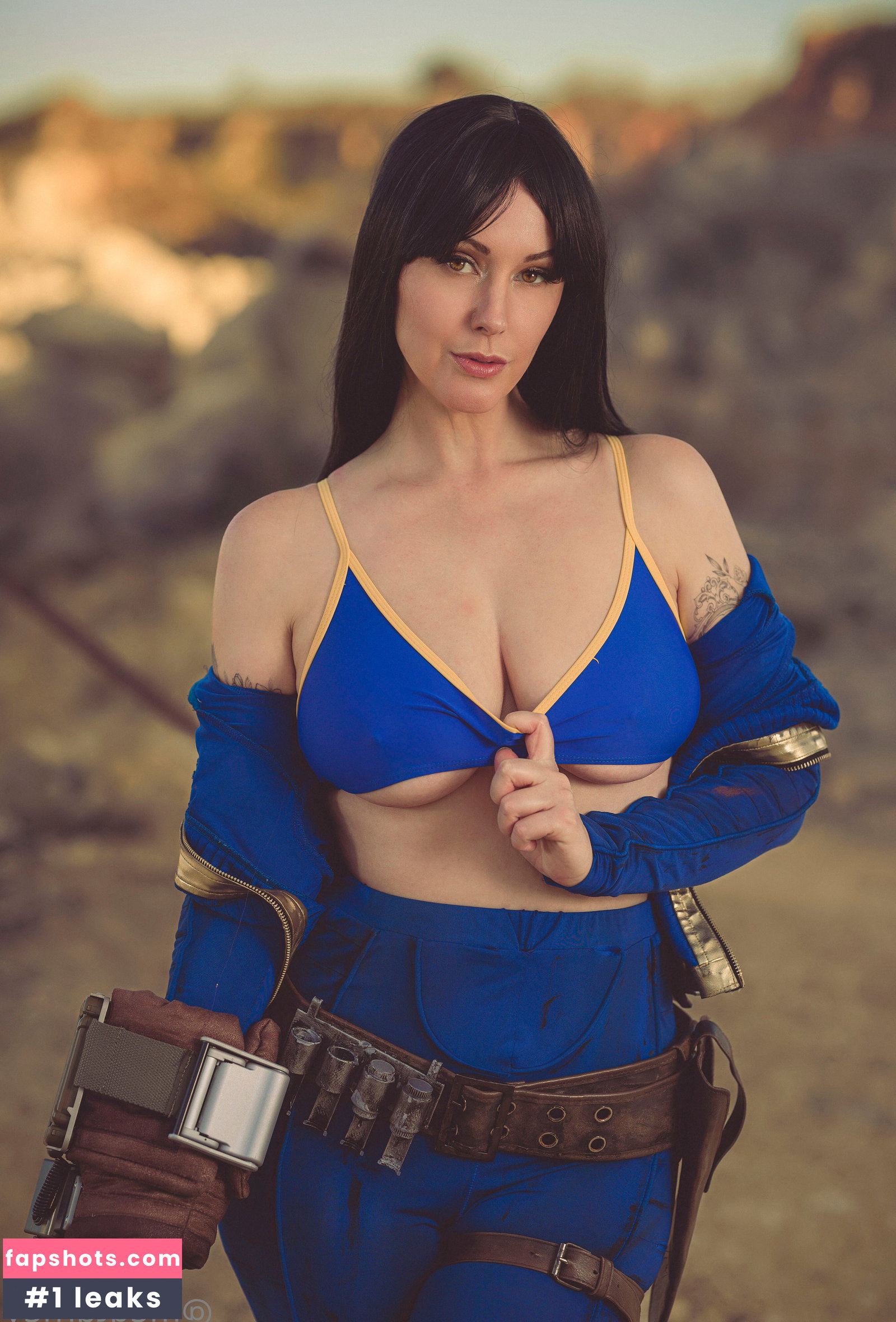Meg Turney gallery photo #4142
