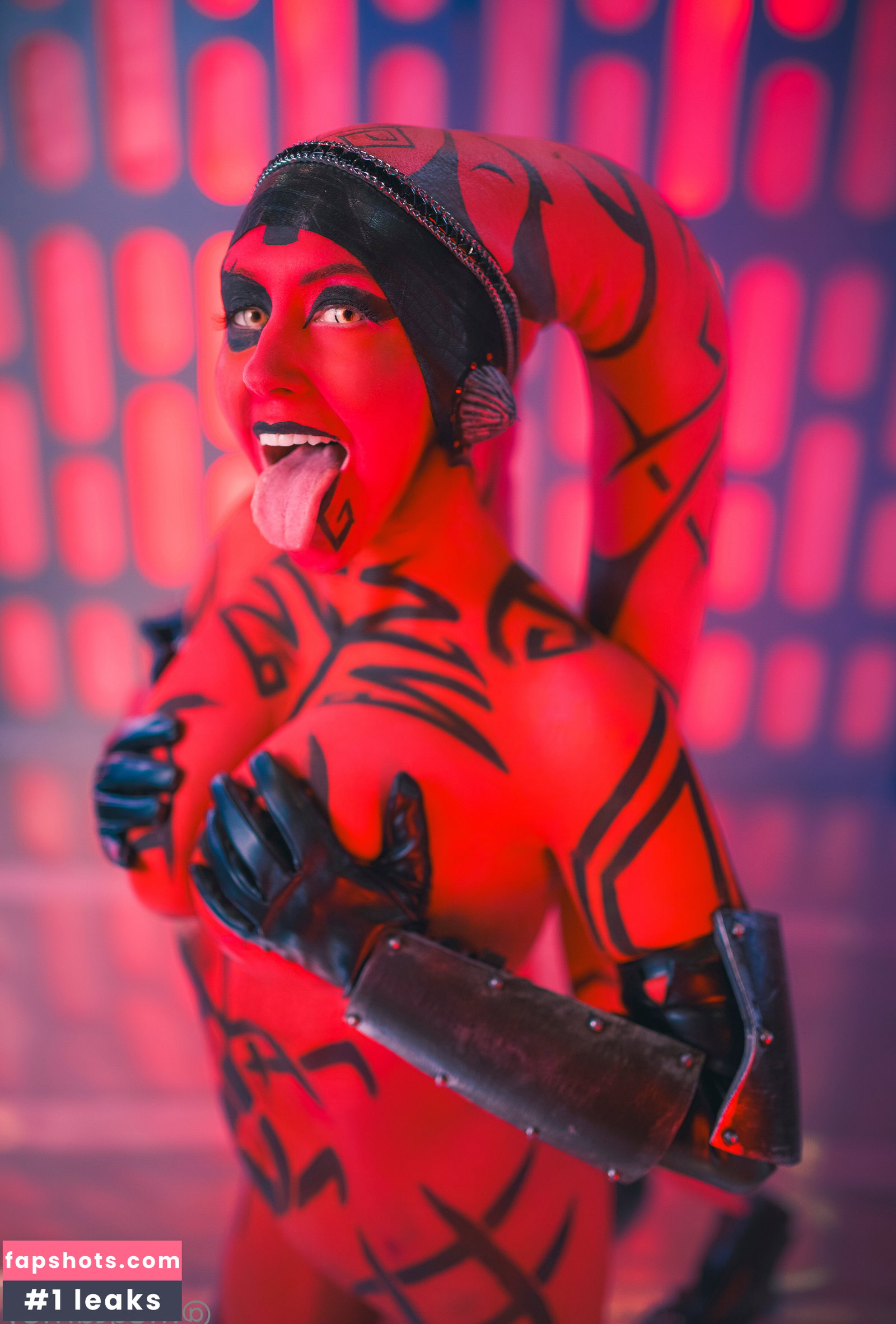 Meg Turney gallery photo #1517
