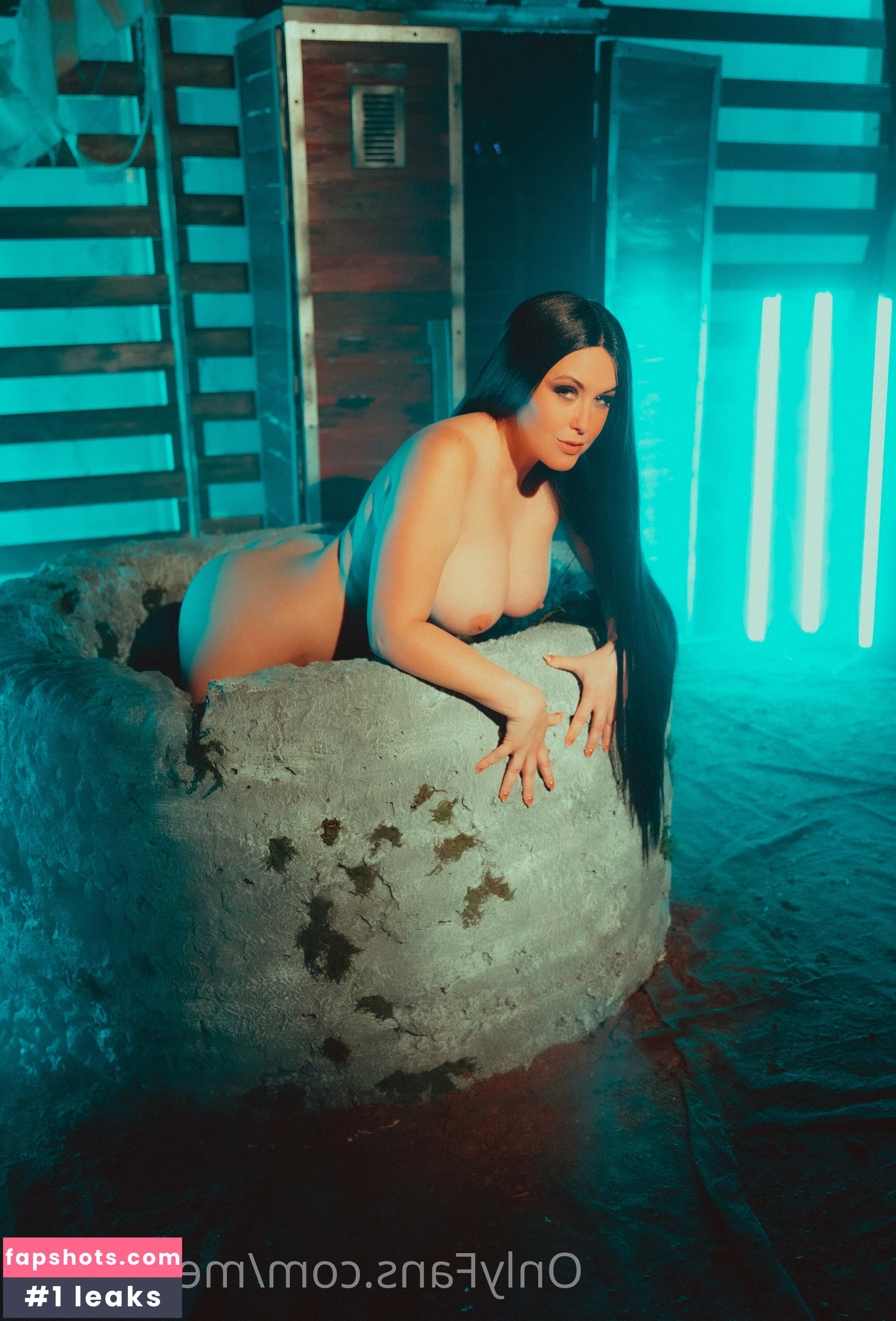 Meg Turney gallery photo #3352