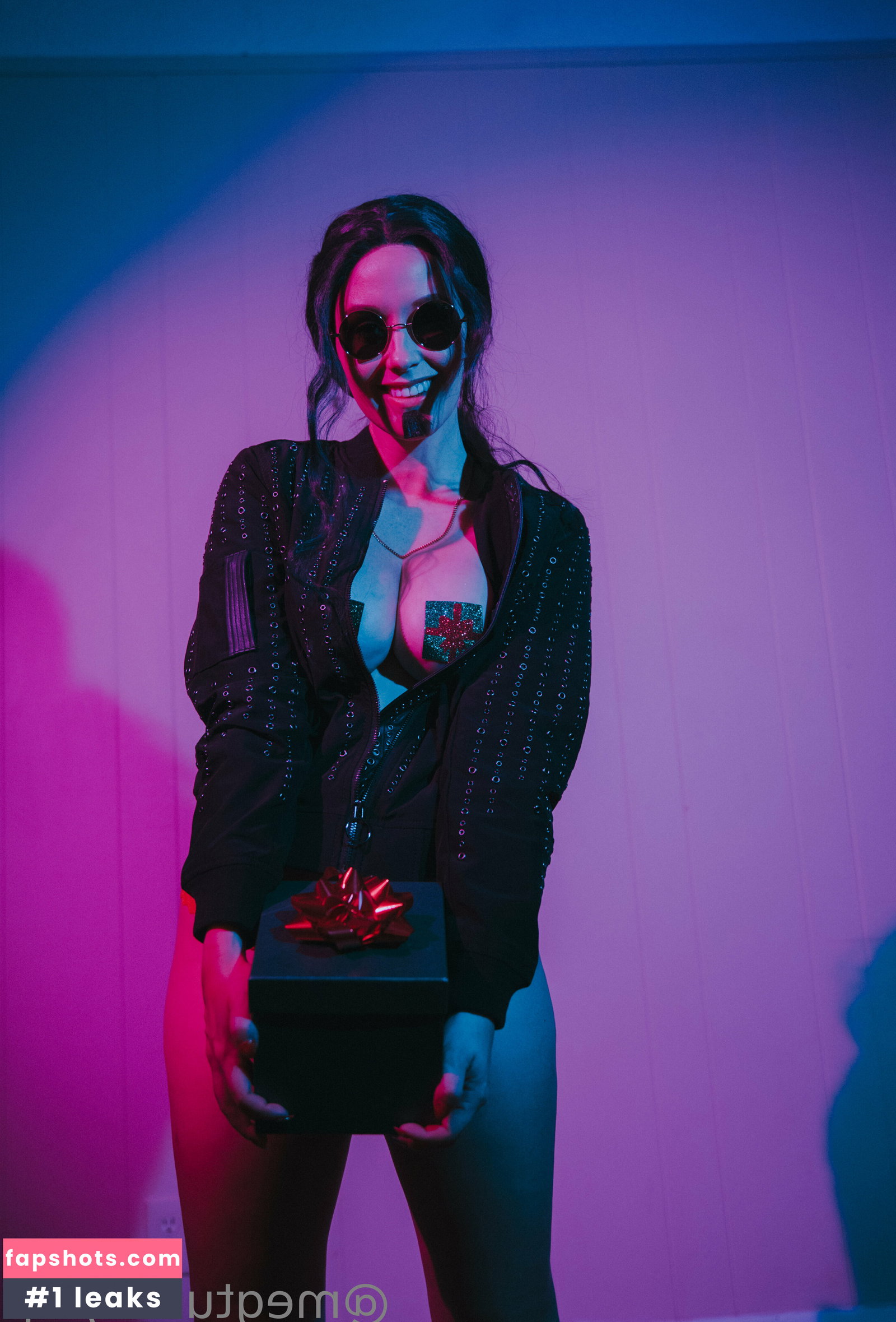 Meg Turney gallery photo #3778