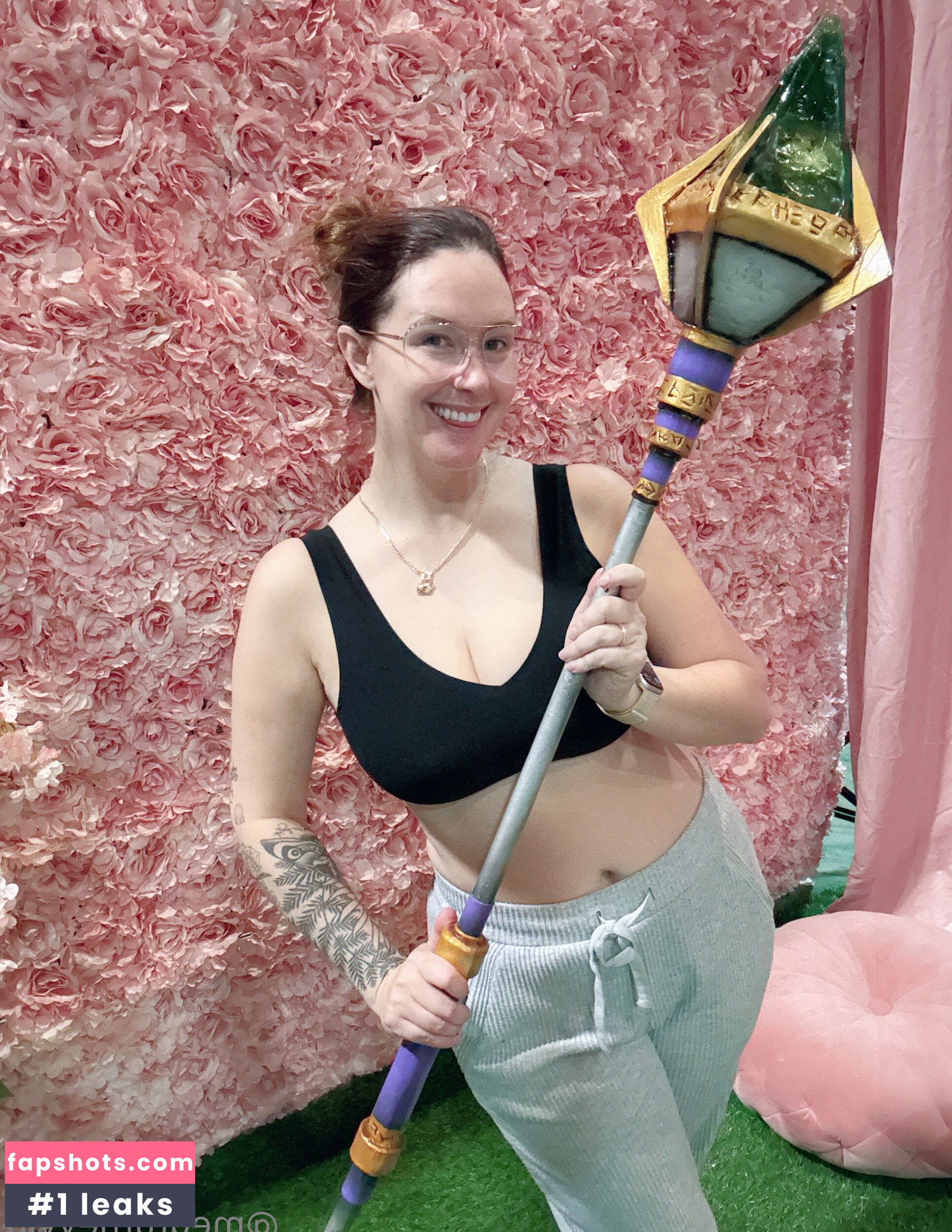 Meg Turney gallery photo #4127