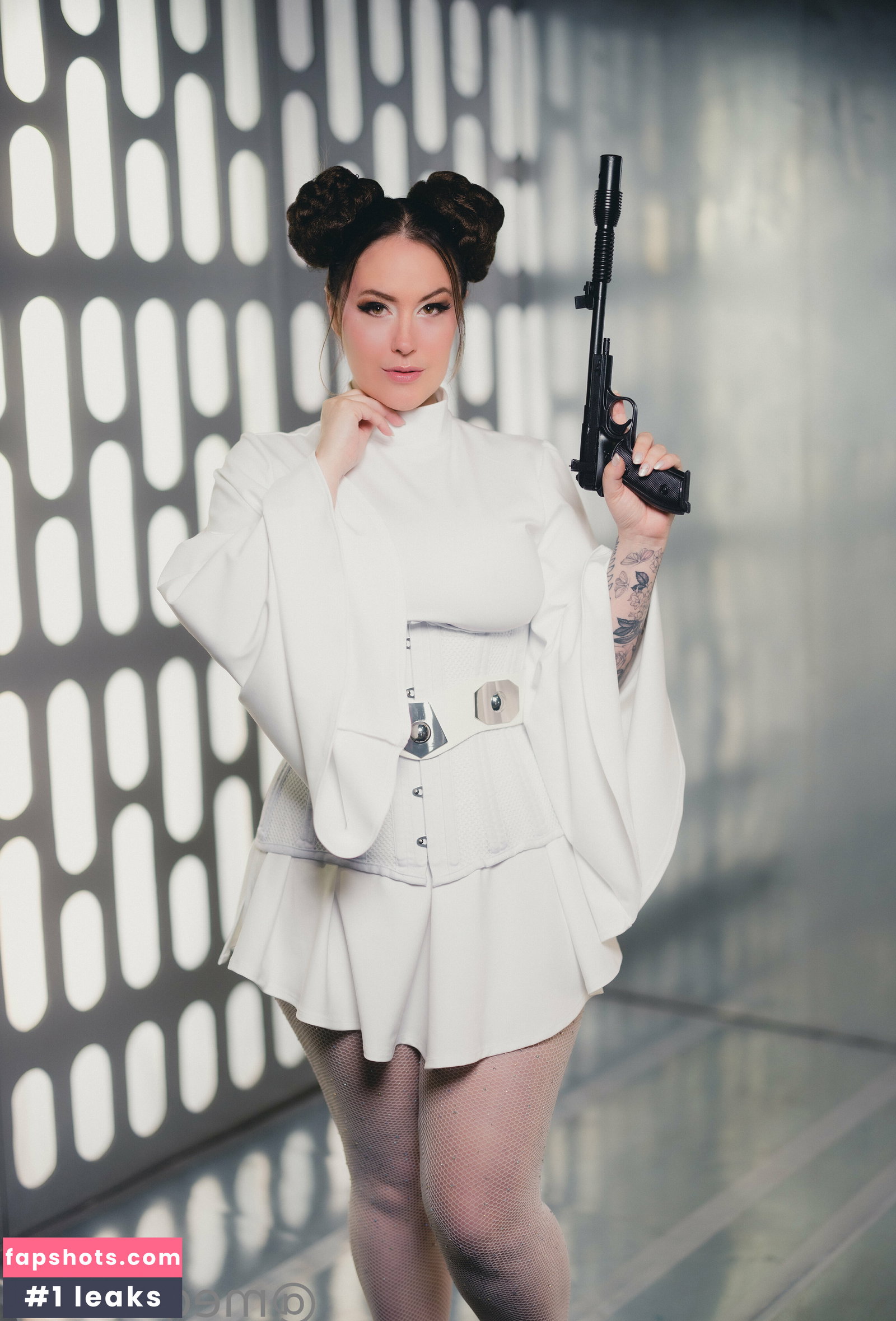 Meg Turney gallery photo #3443