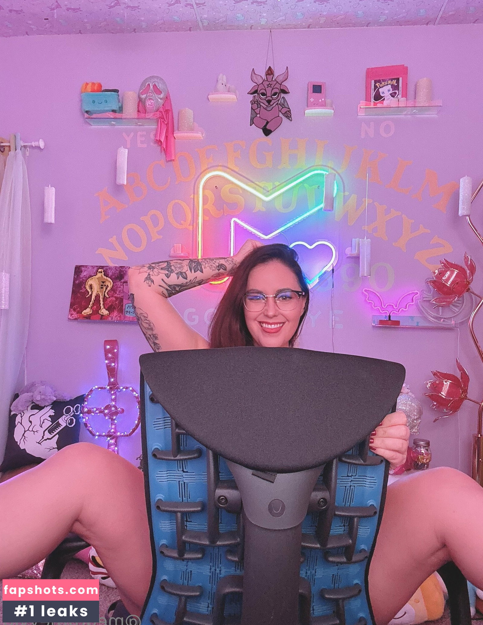 Meg Turney gallery photo #4891