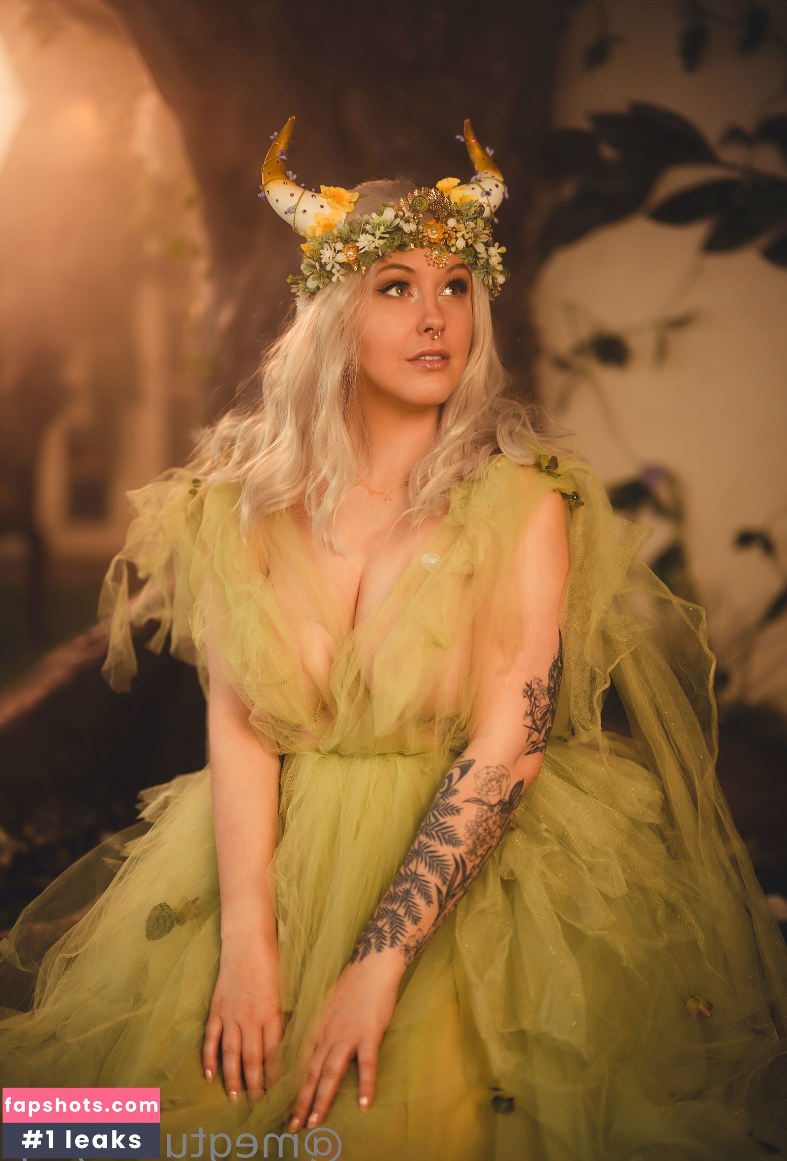 Meg Turney gallery photo #2919