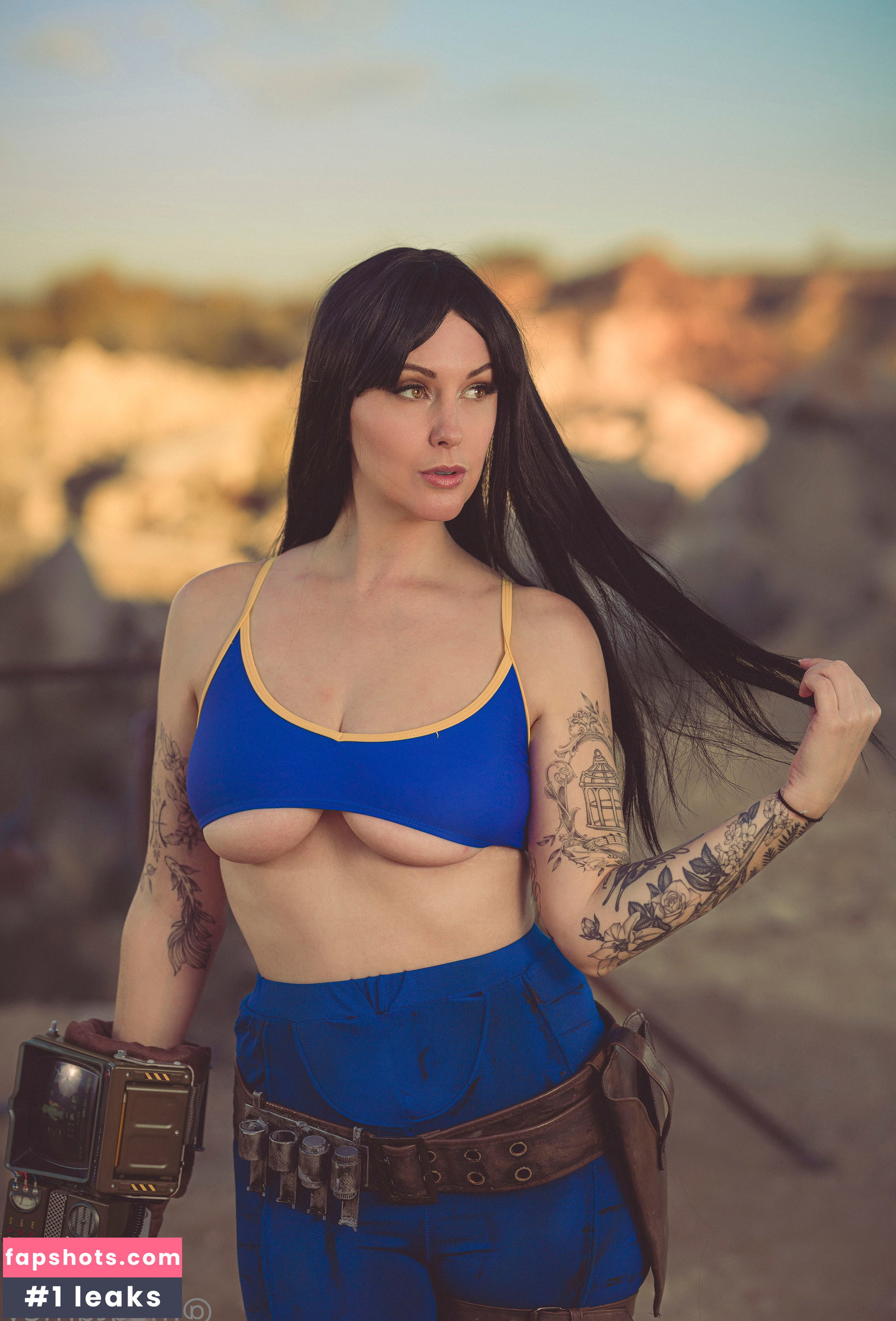 Meg Turney gallery photo #4473