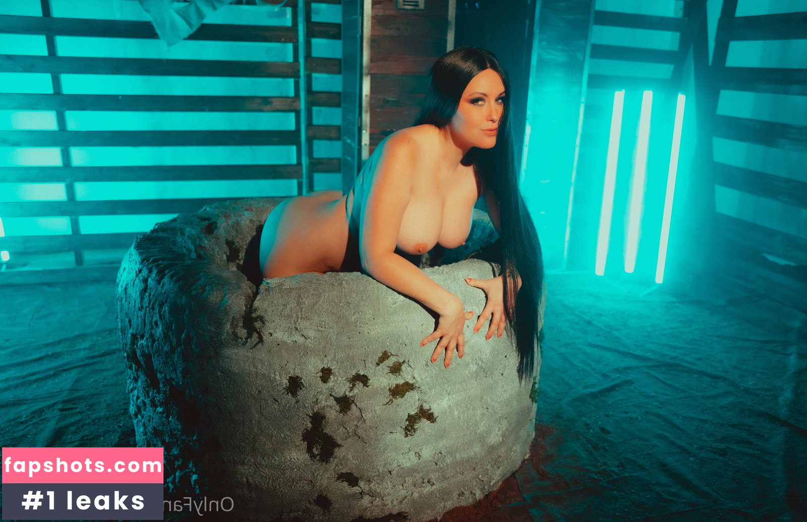 Meg Turney gallery photo #2089