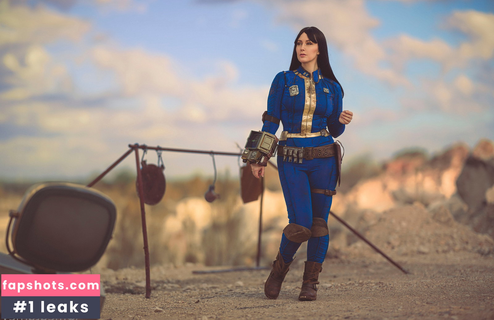 Meg Turney gallery photo #2603