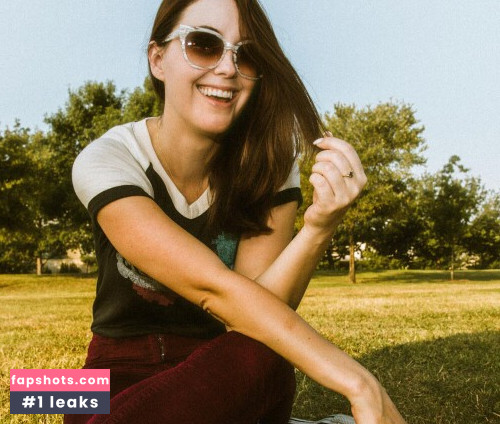 Meg Turney Nude Leaks OnlyFans Photos #54 - LeakJerk