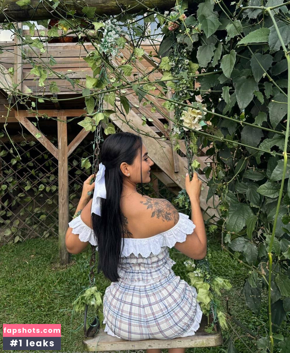 megairisxxx gallery photo #33