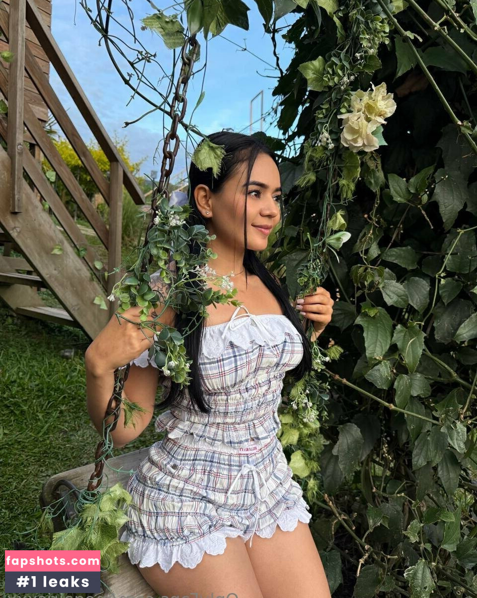 megairisxxx gallery photo #35