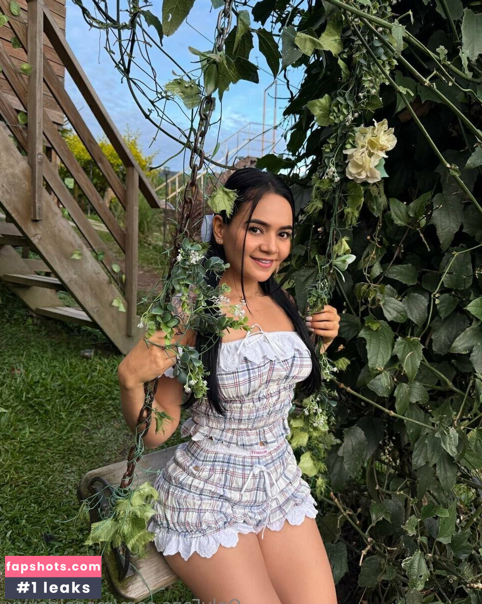 megairisxxx gallery photo #38