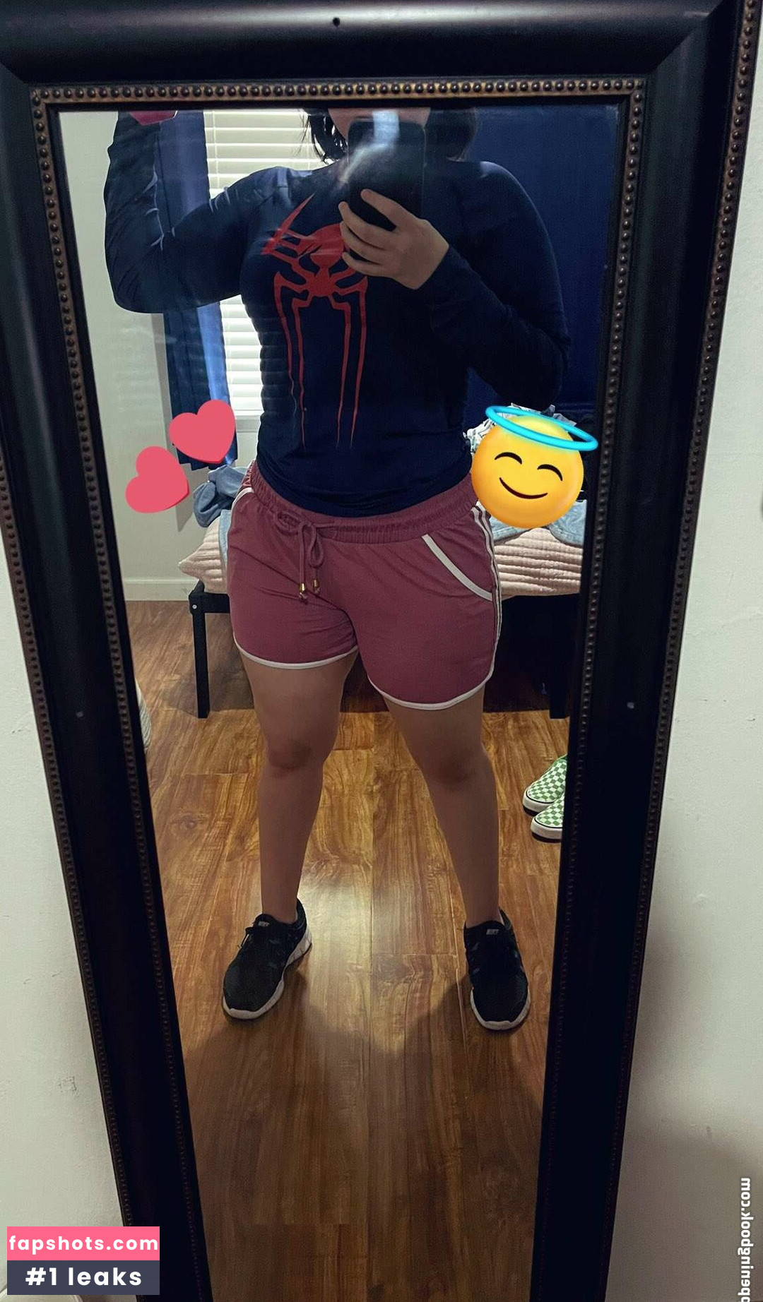 MegaMoeka gallery photo #7