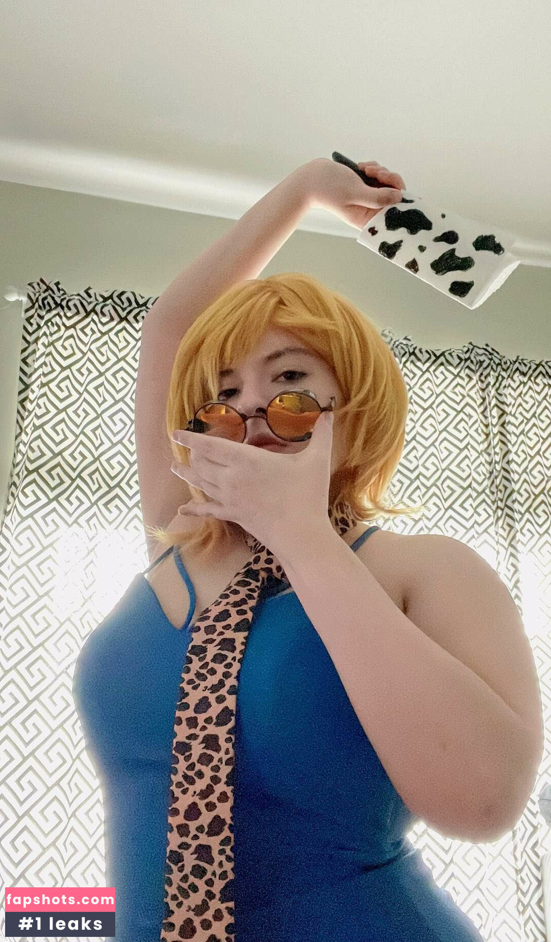 MegaMoeka gallery photo #9