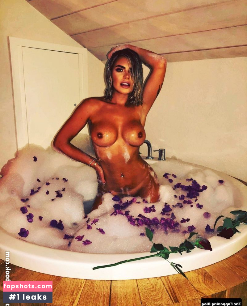 Megan Barton Hanson gallery photo #173