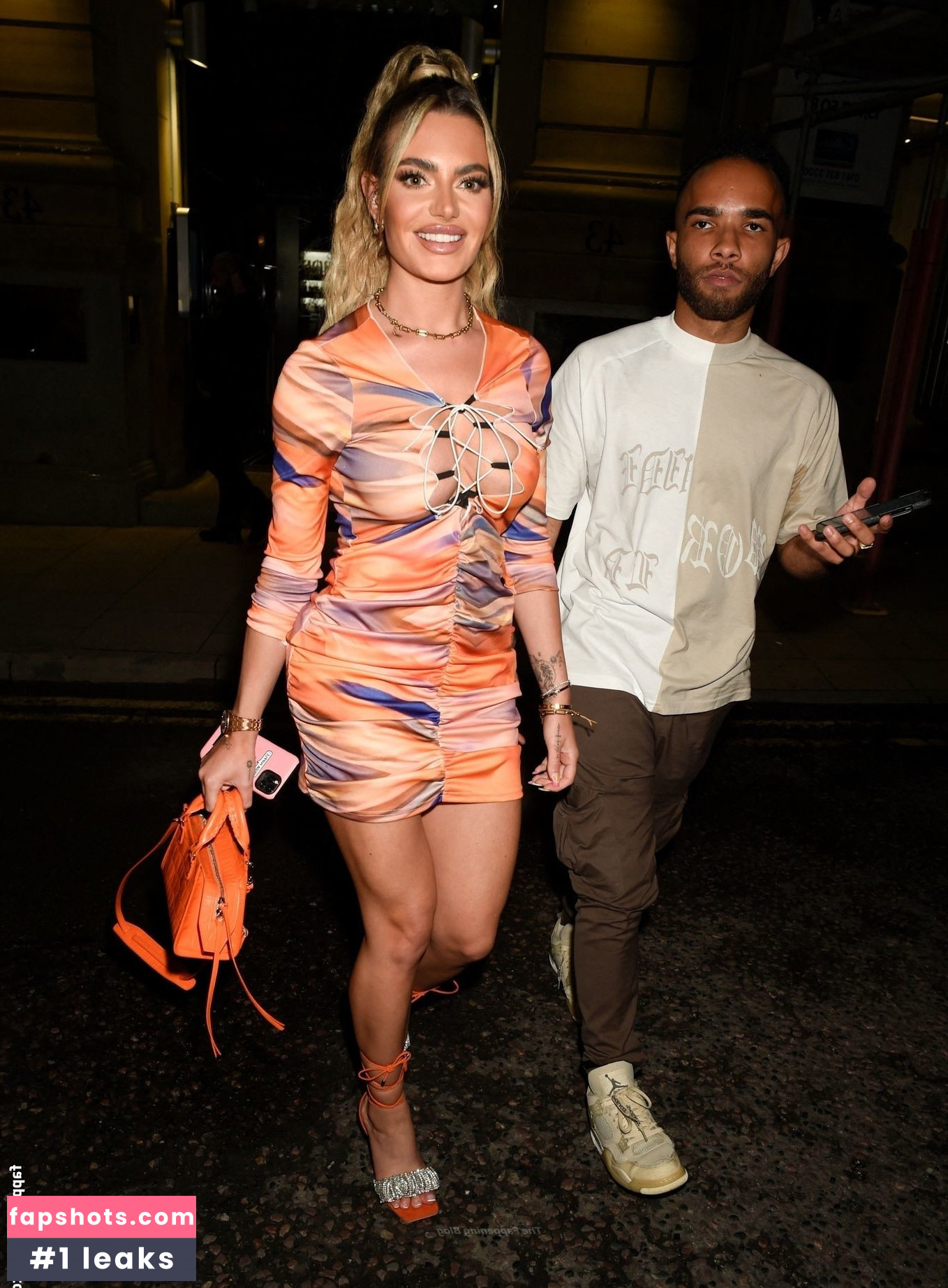 Megan Barton Hanson Nahé úniky fotek pouze od fanoušků #219 - Fapshots