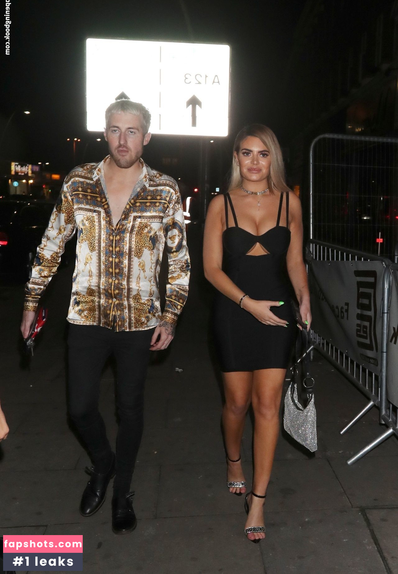 Megan Barton Hanson gallery photo #340