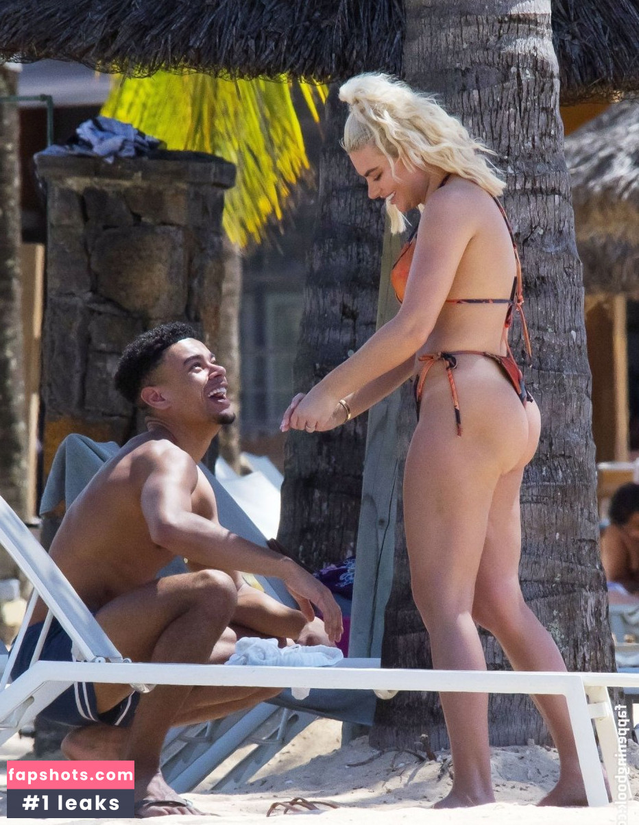 Megan Barton Hanson gallery photo #393