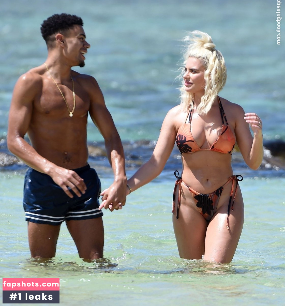 Megan Barton Hanson gallery photo #395