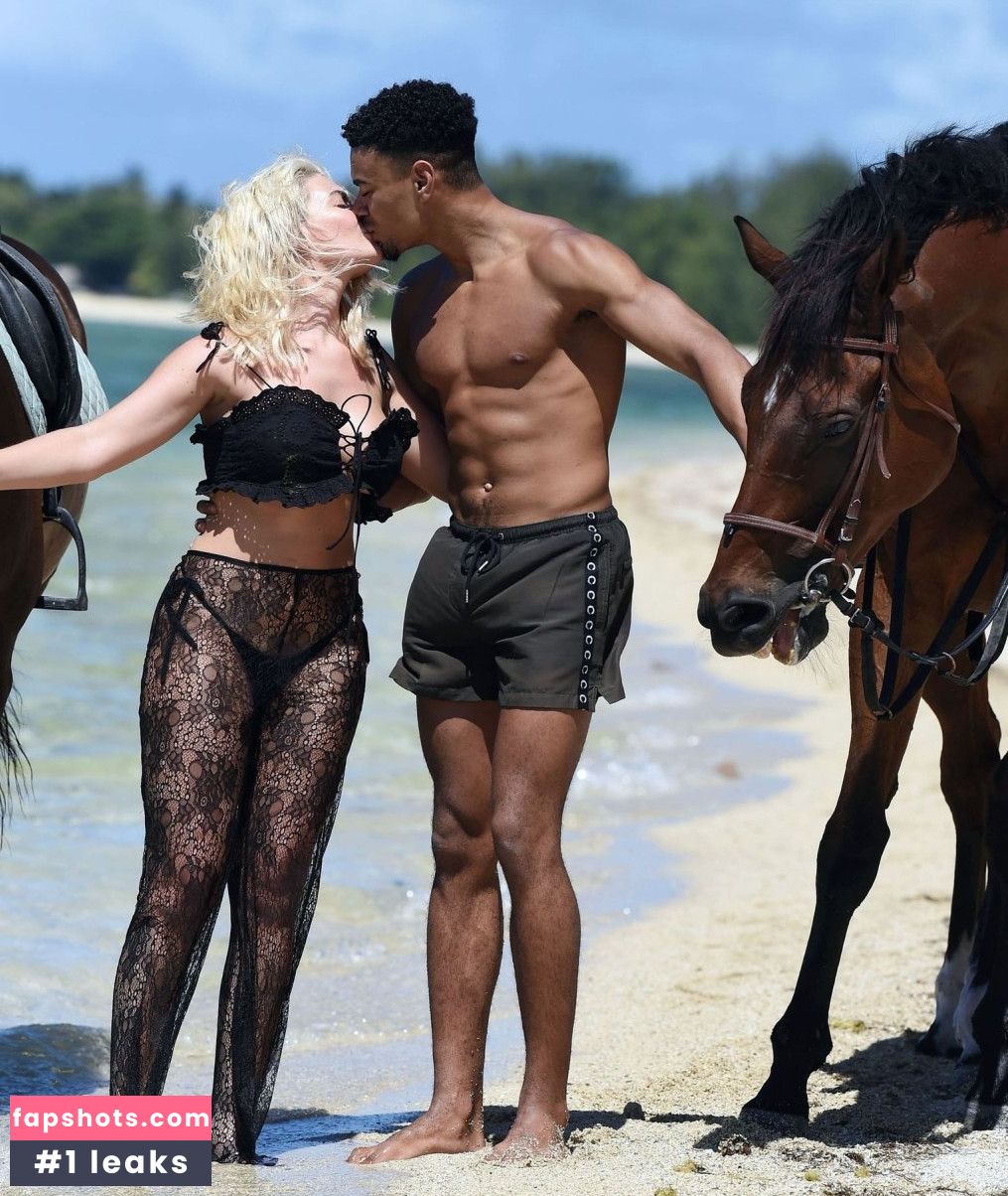 Megan Barton Hanson gallery photo #408