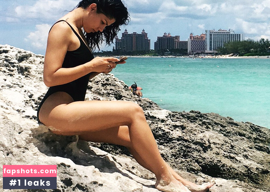Megan Batoon gallery photo #25
