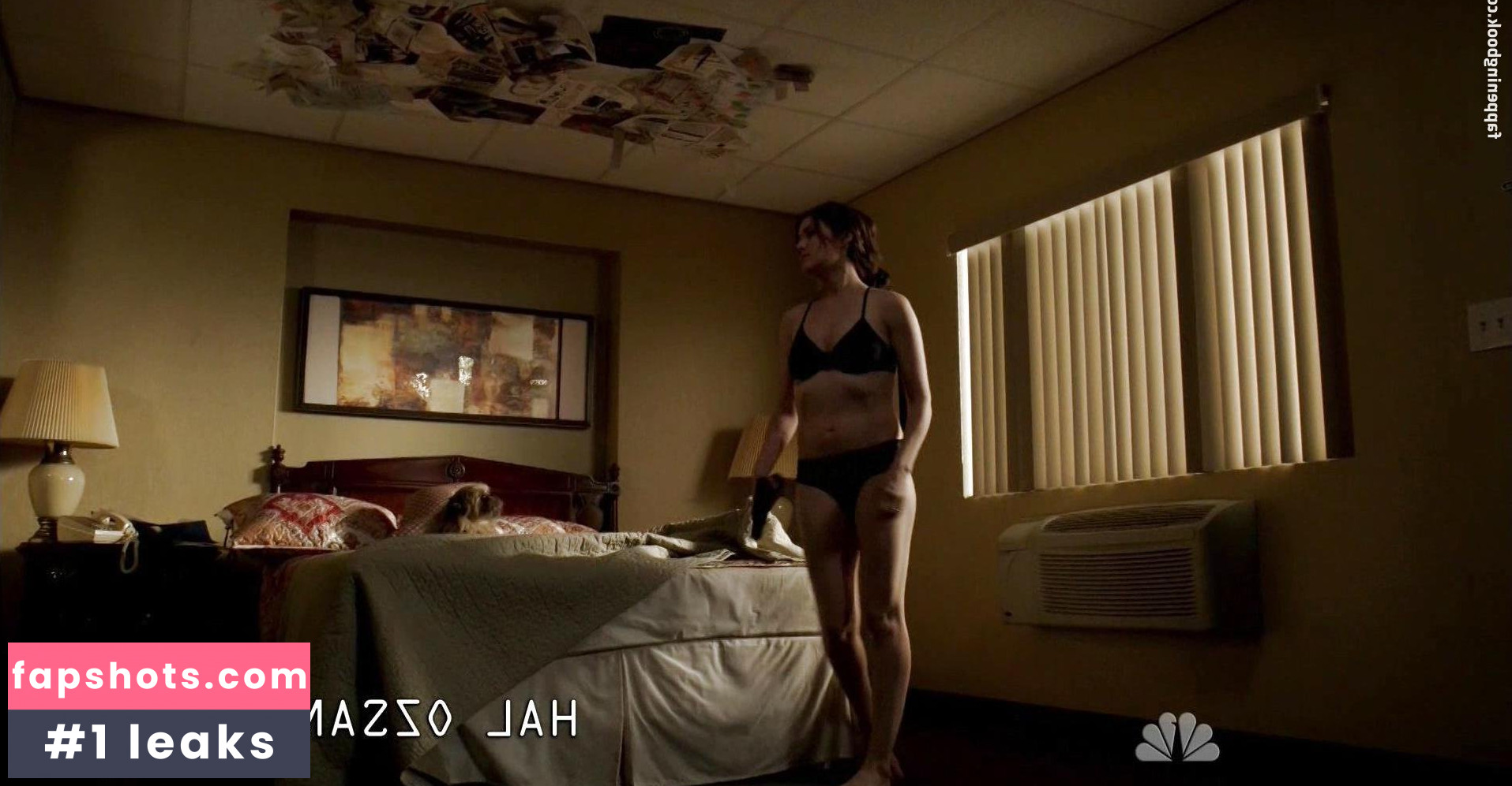 Megan Boone gallery photo #27