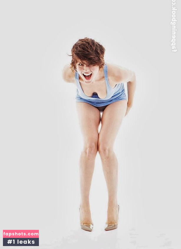 Megan Boone gallery photo #41