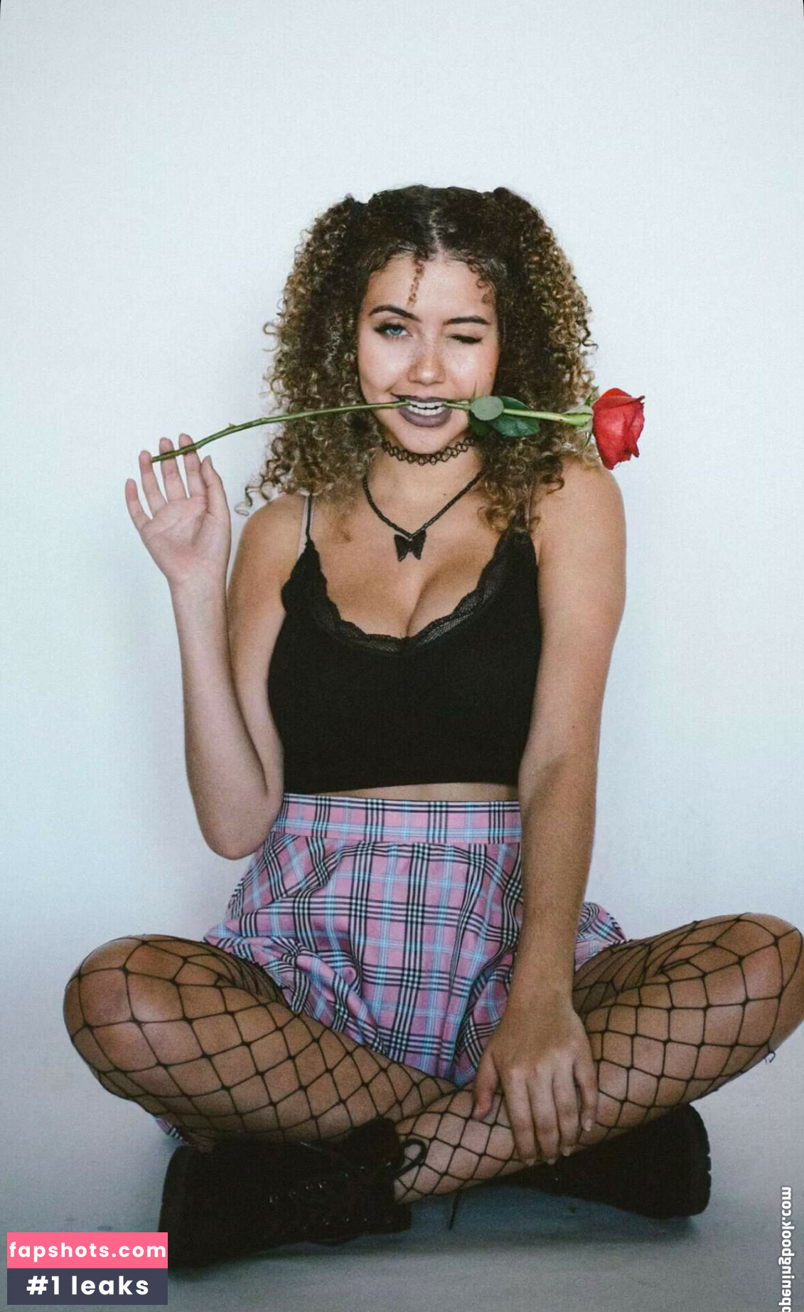 Megan Botnick gallery photo #59