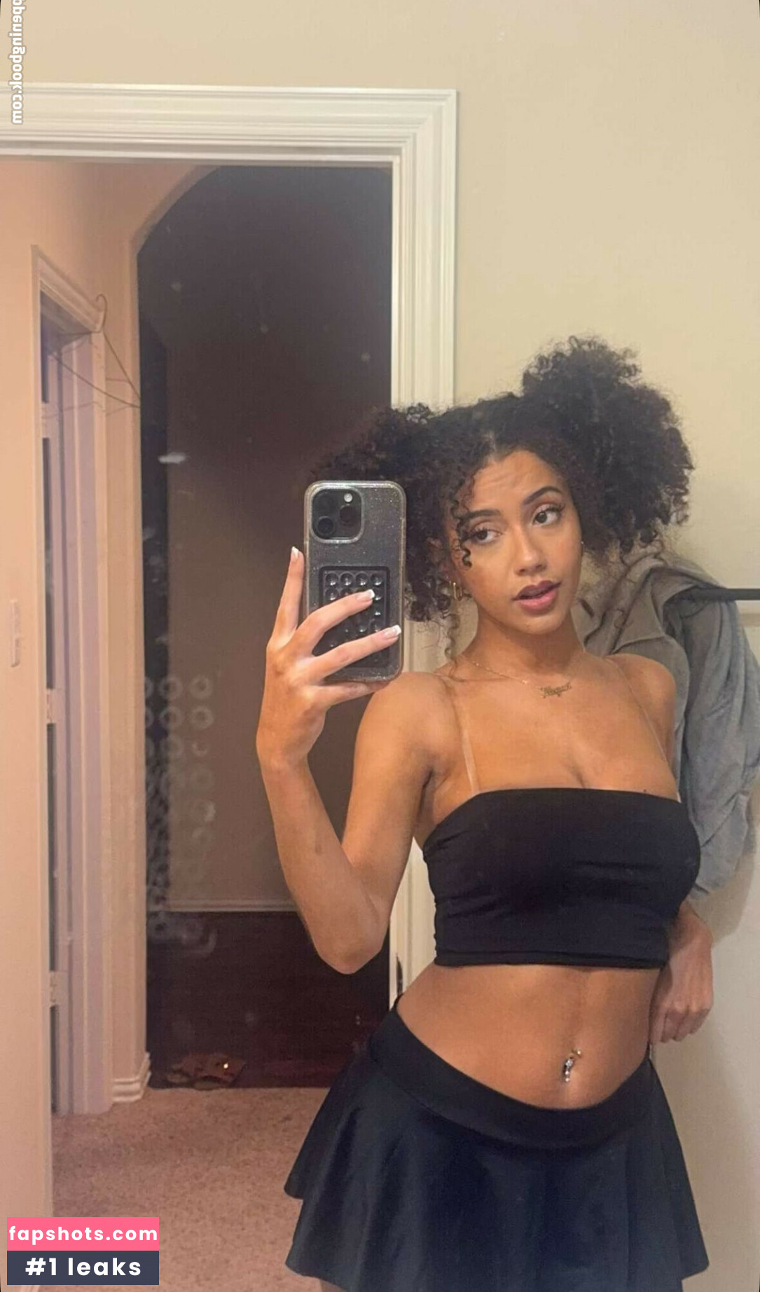 Megan Botnick gallery photo #67