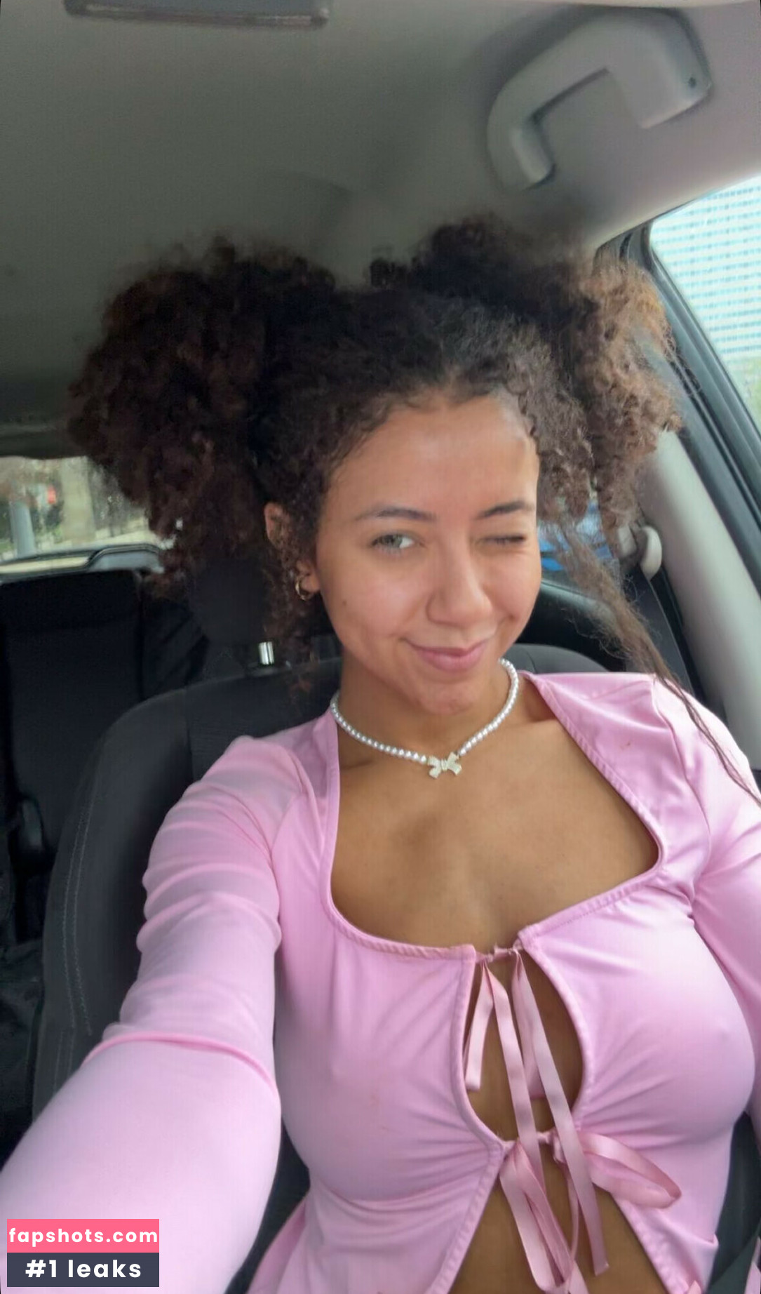 Megan Botnick gallery photo #90